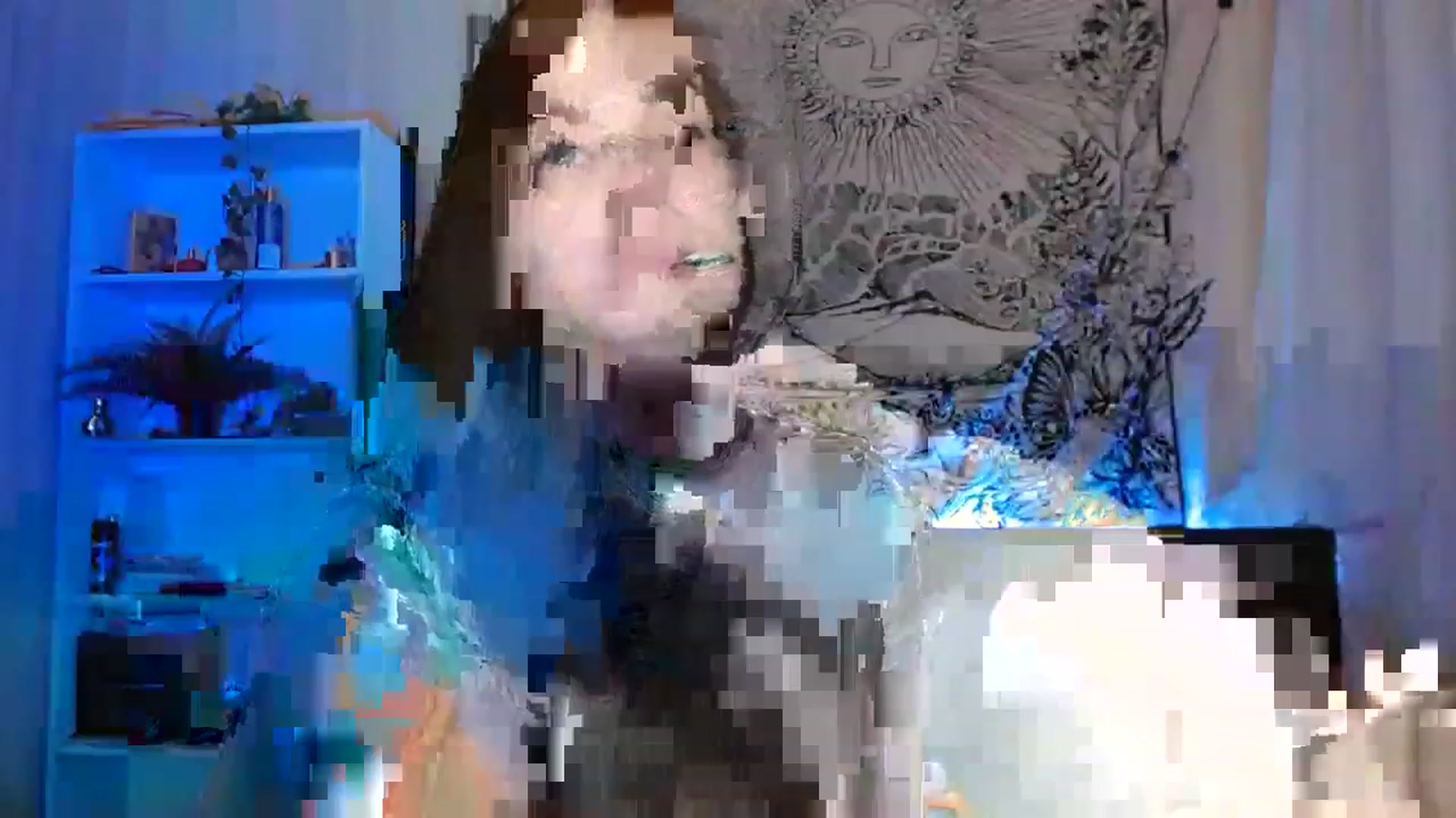 Gallery image thumbnail from ElsieF_'s myfreecams stream on, 06/19/2023, 19:10 image 18 of 20