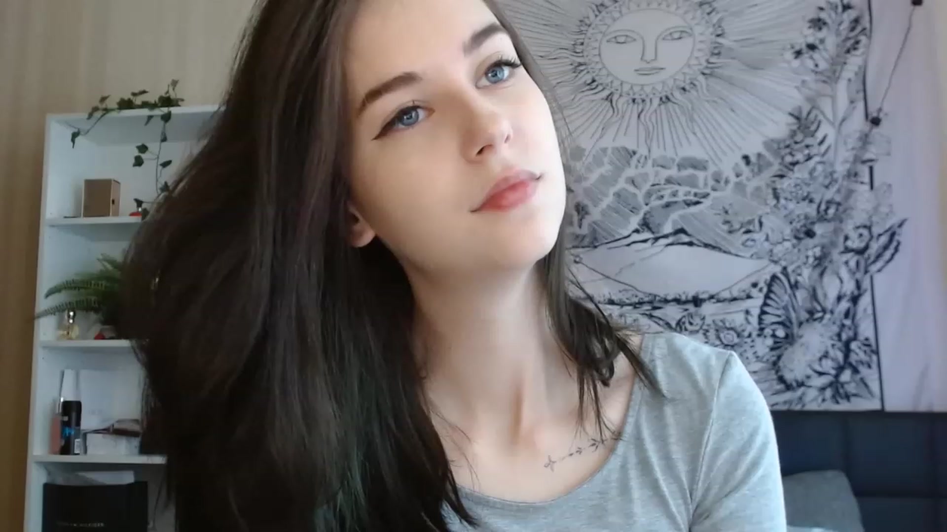 Gallery image thumbnail from ElsieF_'s myfreecams stream on, 06/22/2023, 08:56 image 7 of 20