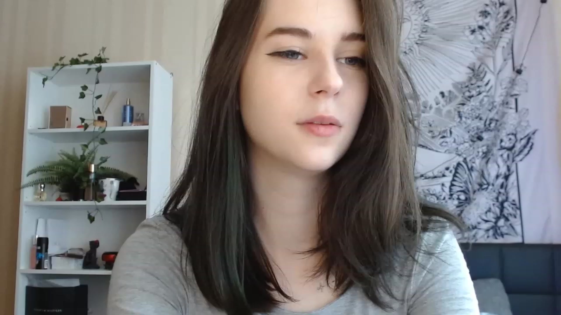 Gallery image thumbnail from ElsieF_'s myfreecams stream on, 06/22/2023, 08:56 image 5 of 20