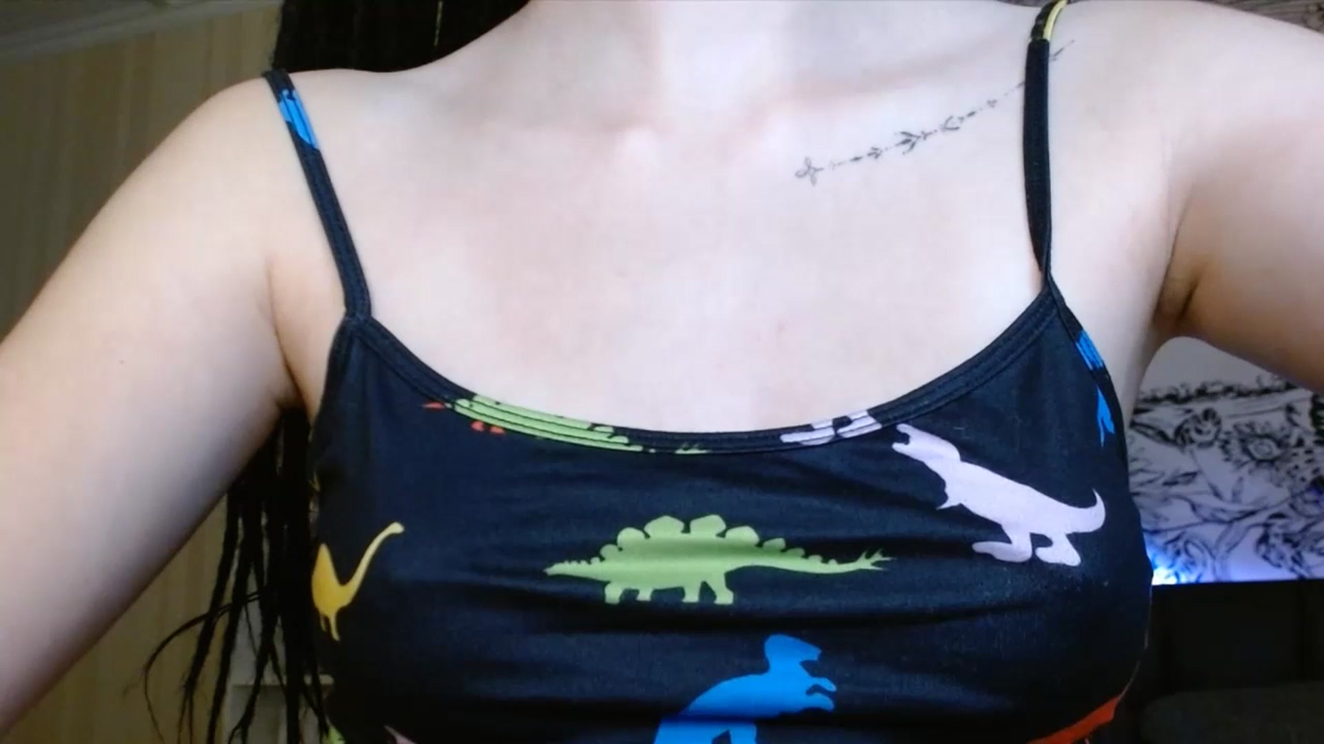 Gallery image thumbnail from ElsieF_'s myfreecams stream on, 07/15/2023, 18:01 image 13 of 20