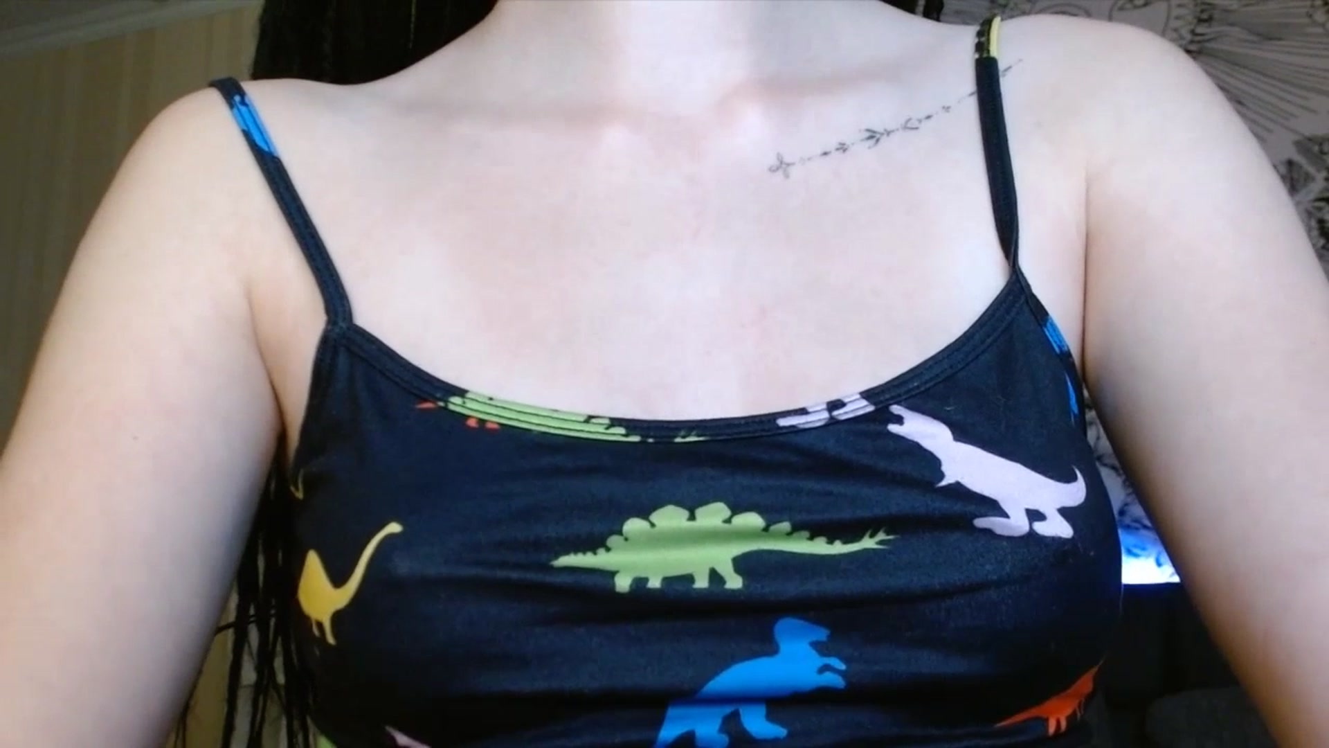 Gallery image thumbnail from ElsieF_'s myfreecams stream on, 07/15/2023, 18:01 image 11 of 20