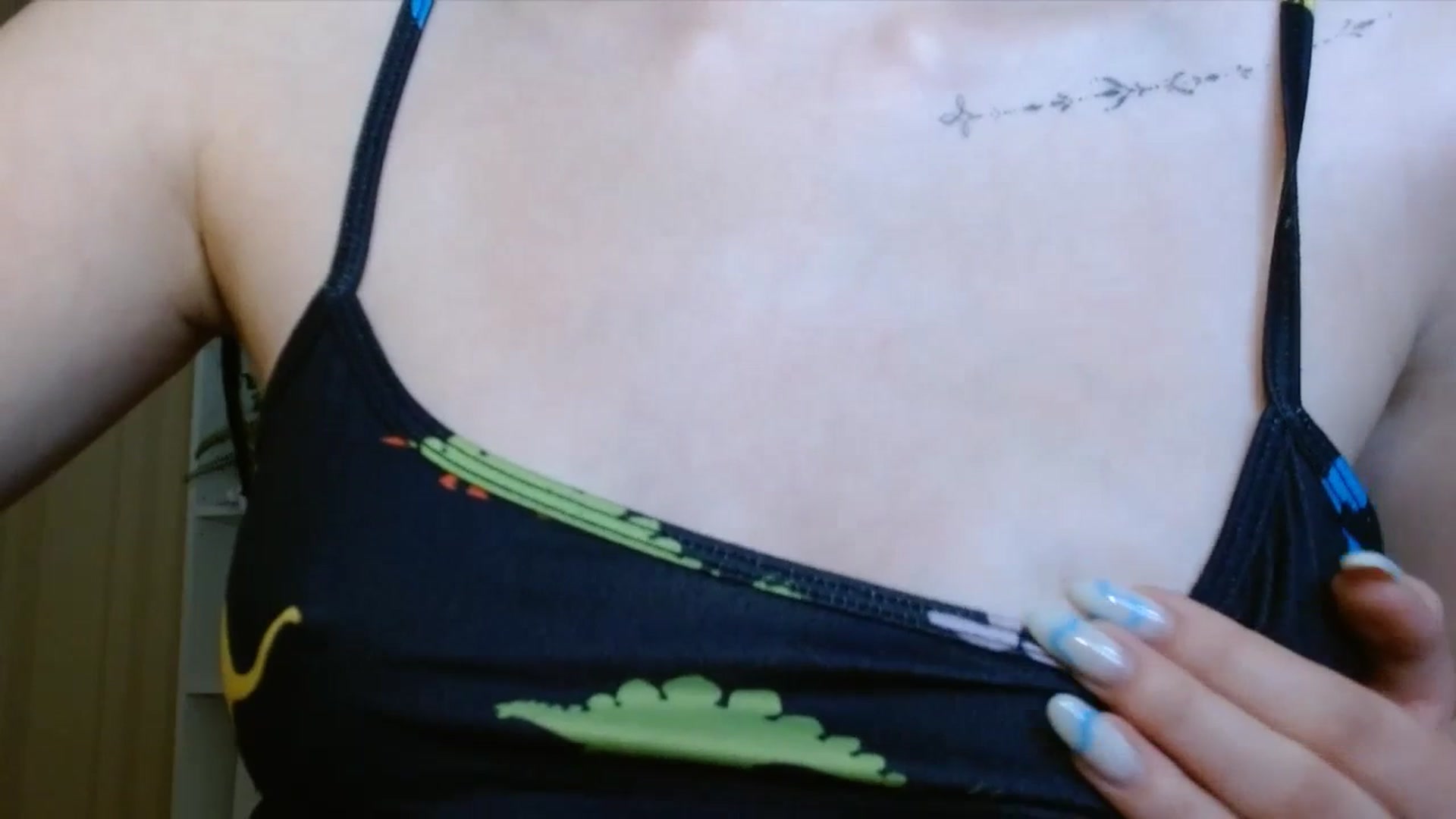 Gallery image thumbnail from ElsieF_'s myfreecams stream on, 07/15/2023, 18:01 image 20 of 20