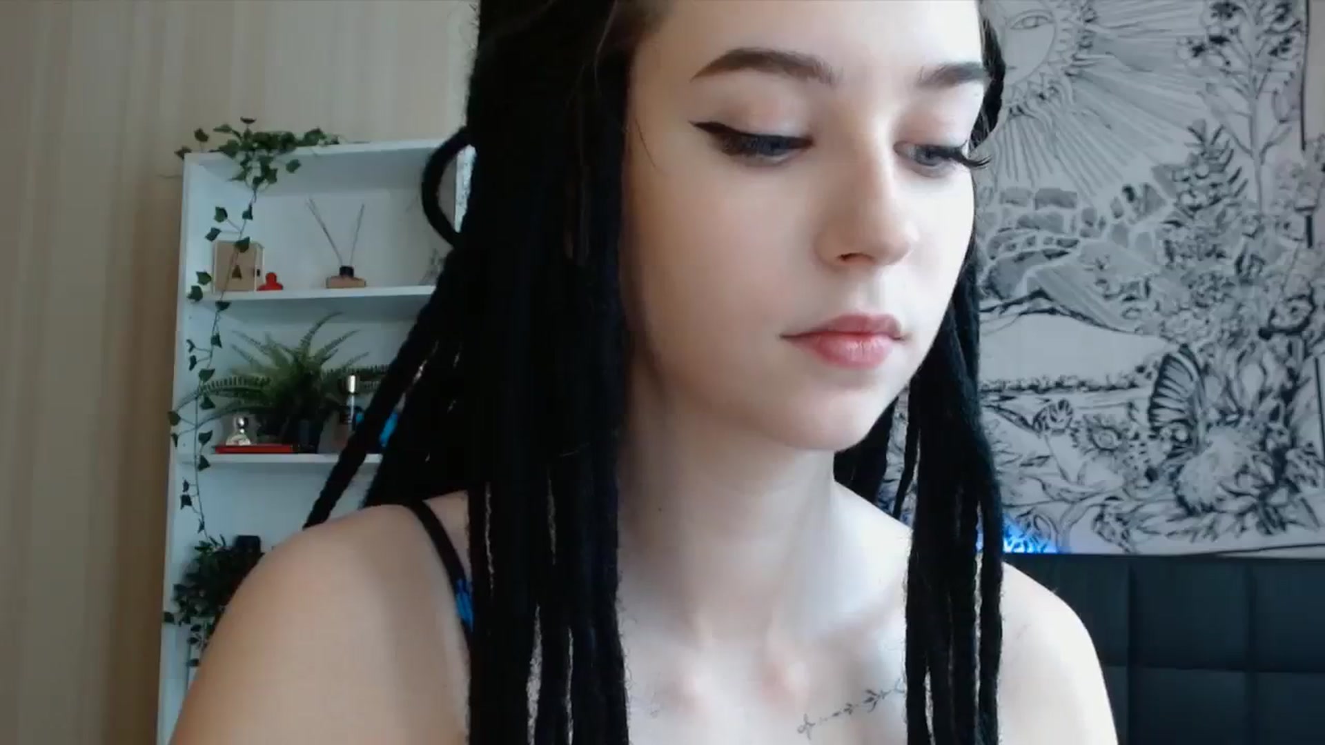 Gallery image thumbnail from ElsieF_'s myfreecams stream on, 07/23/2023, 07:41 image 10 of 20