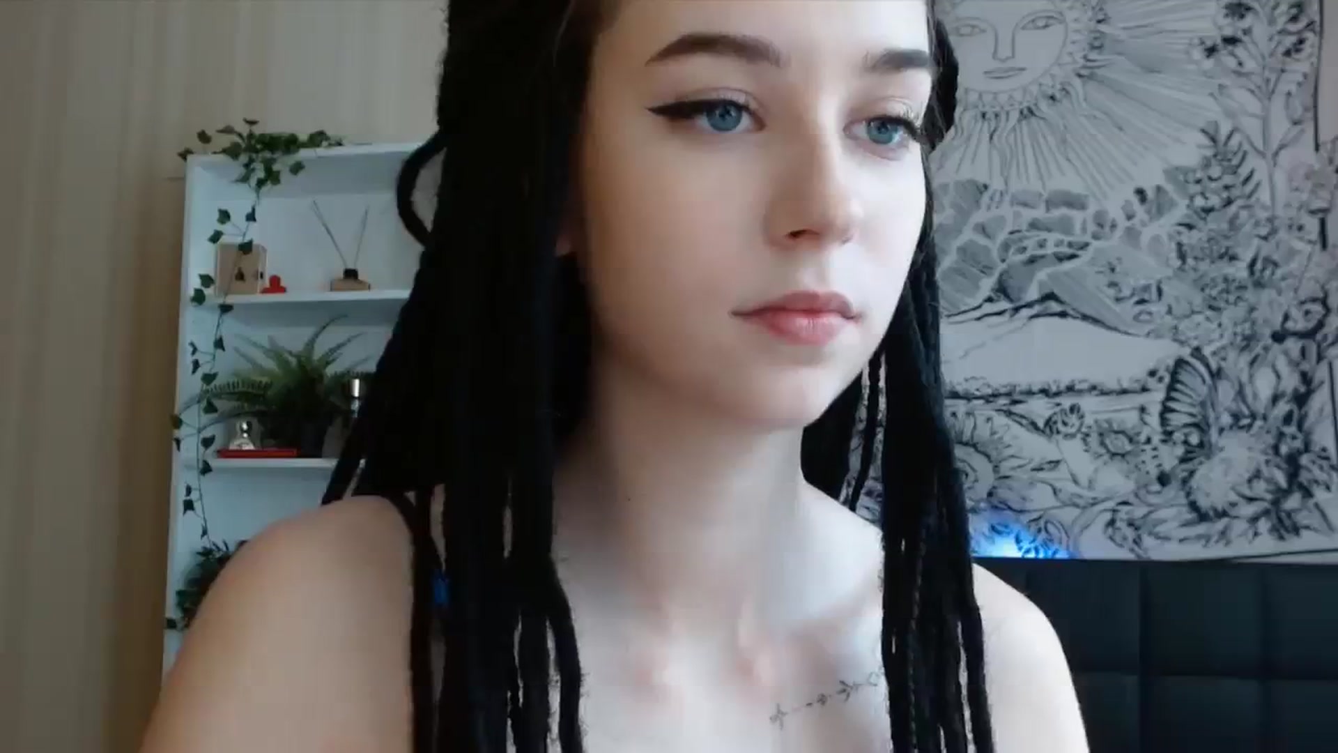 Gallery image thumbnail from ElsieF_'s myfreecams stream on, 07/23/2023, 07:41 image 8 of 20