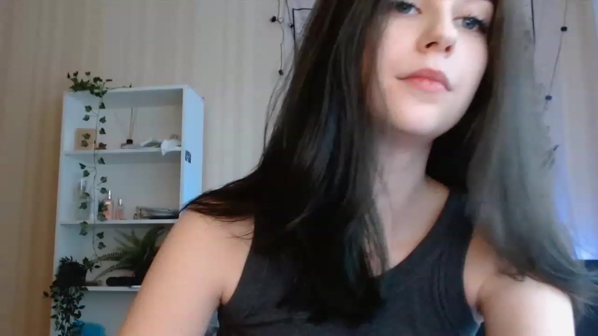 Gallery image thumbnail from ElsieF_'s myfreecams stream on, 08/13/2023, 14:34 image 1 of 20