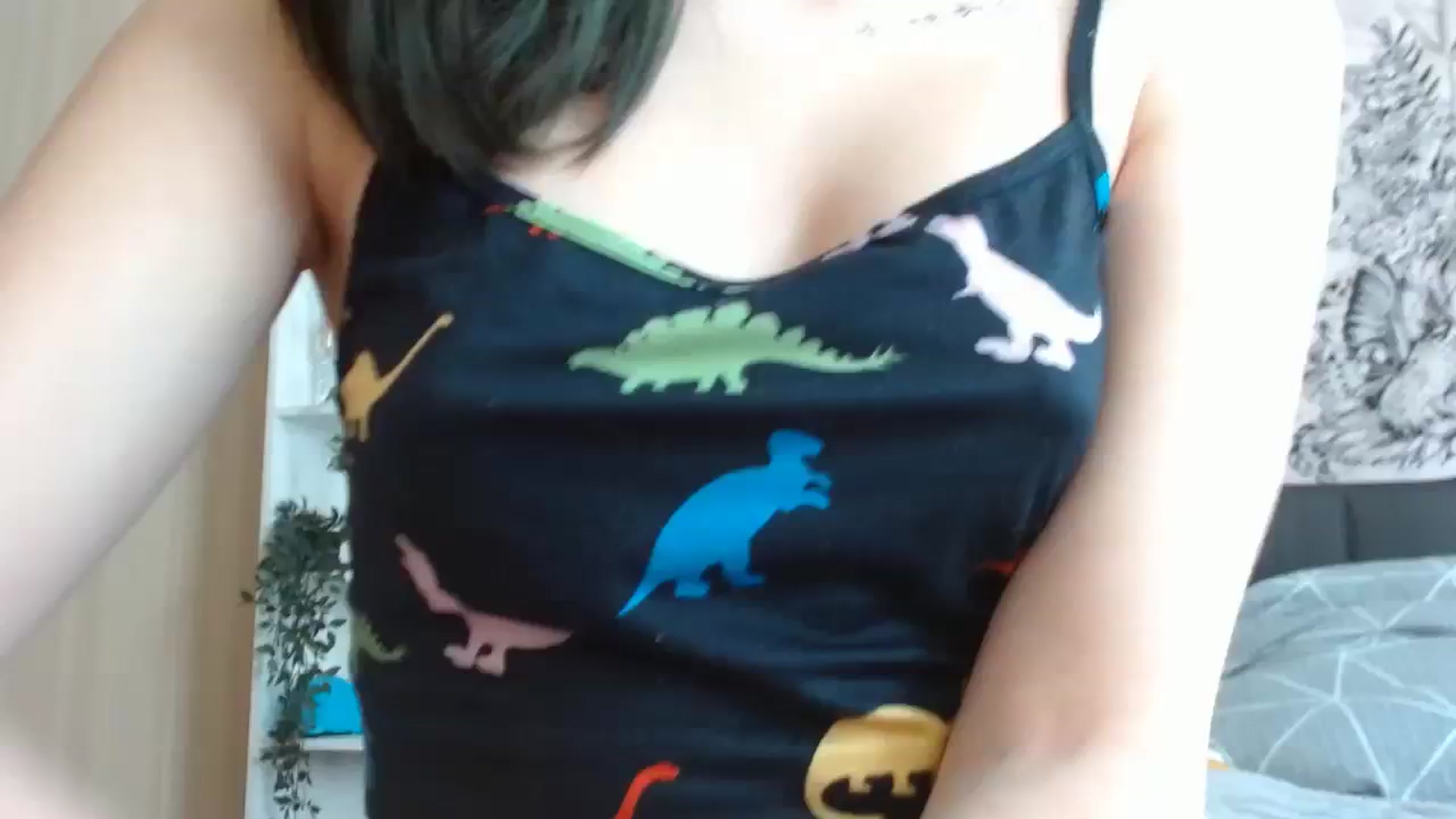 Gallery image thumbnail from ElsieF_'s myfreecams stream on, 08/16/2023, 06:51 image 4 of 20