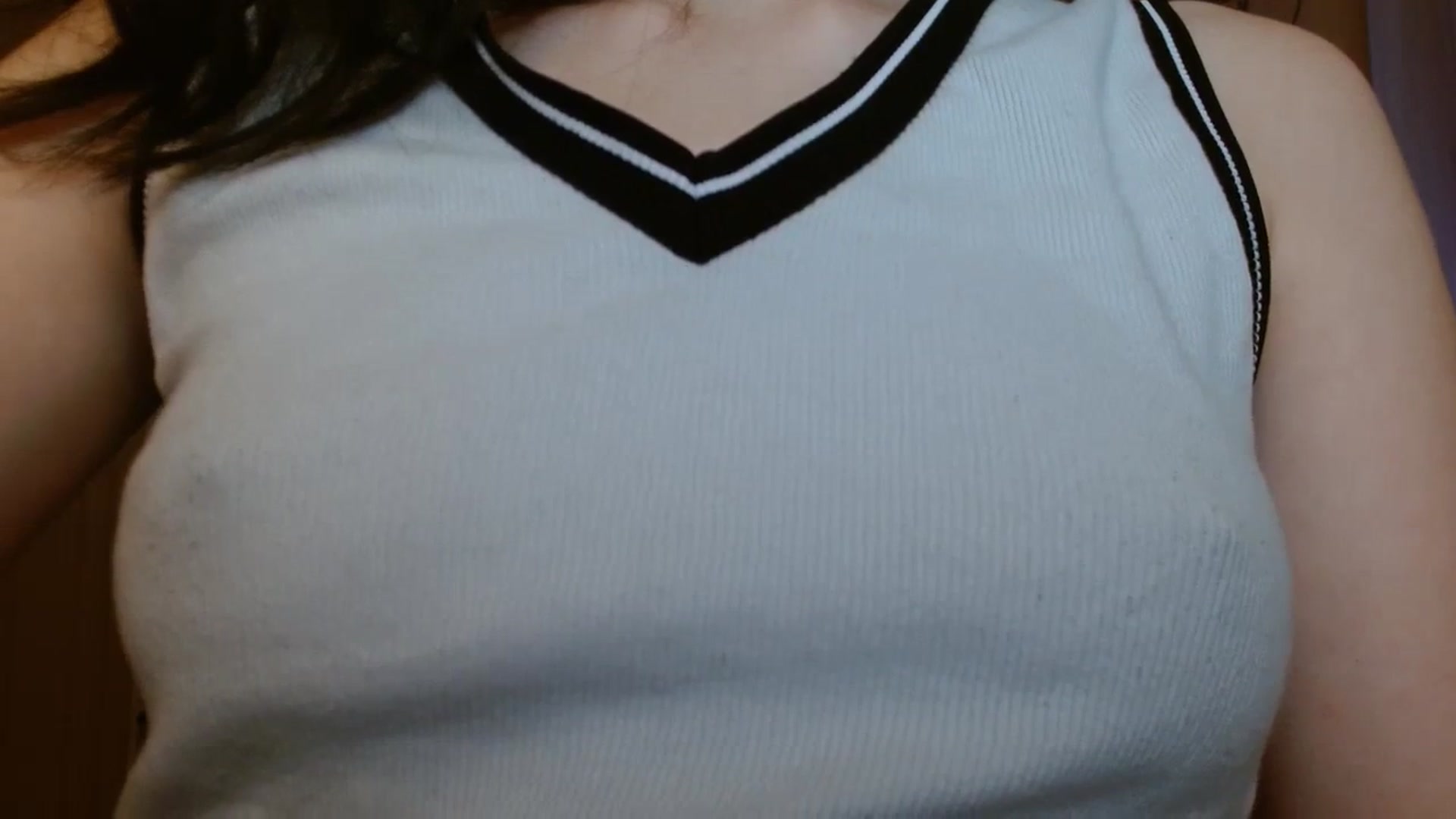 Gallery image thumbnail from ElsieF_'s myfreecams stream on, 08/19/2023, 20:28 image 2 of 20