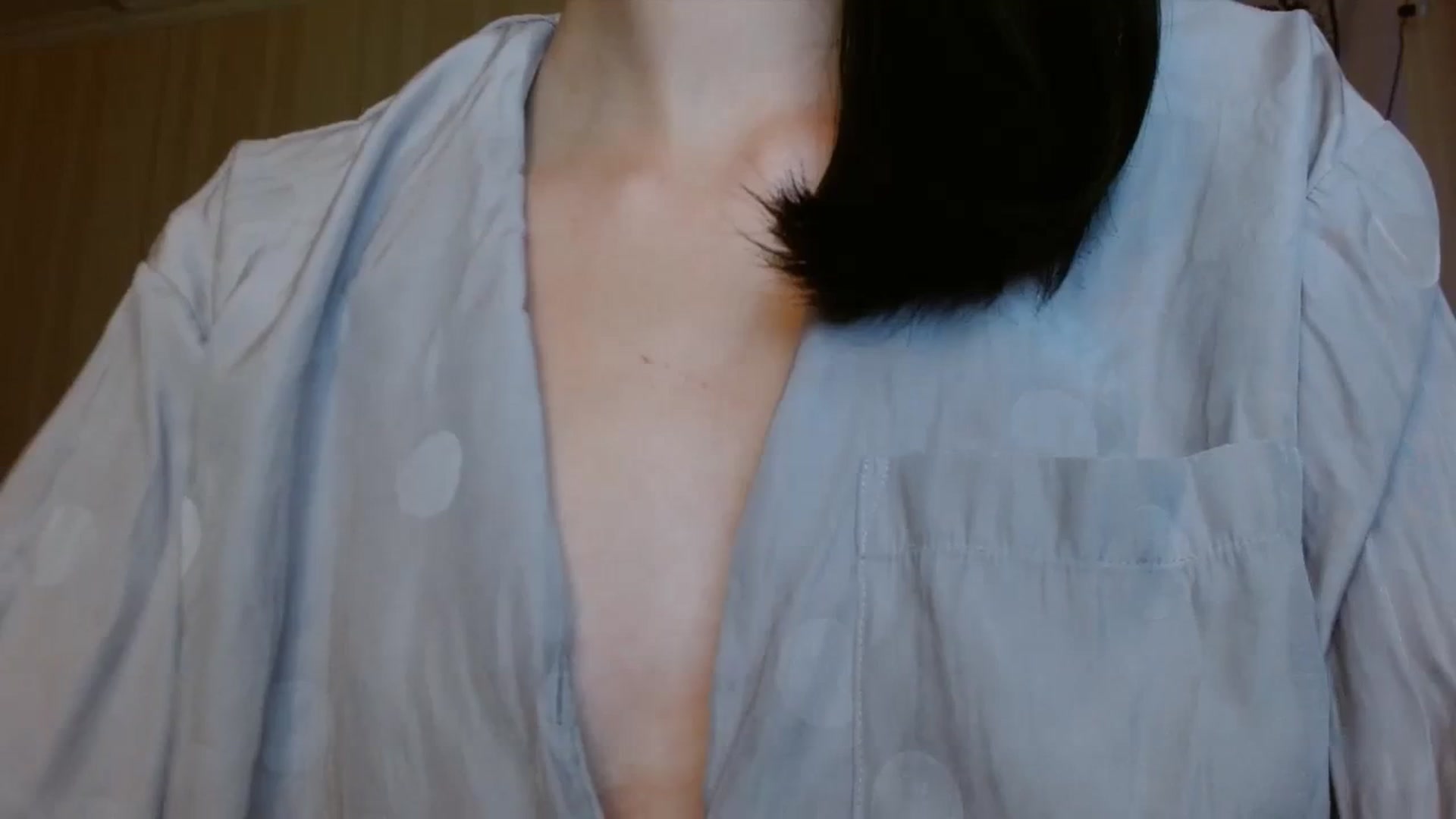 Gallery image thumbnail from ElsieF_'s myfreecams stream on, 08/30/2023, 18:22 image 6 of 20