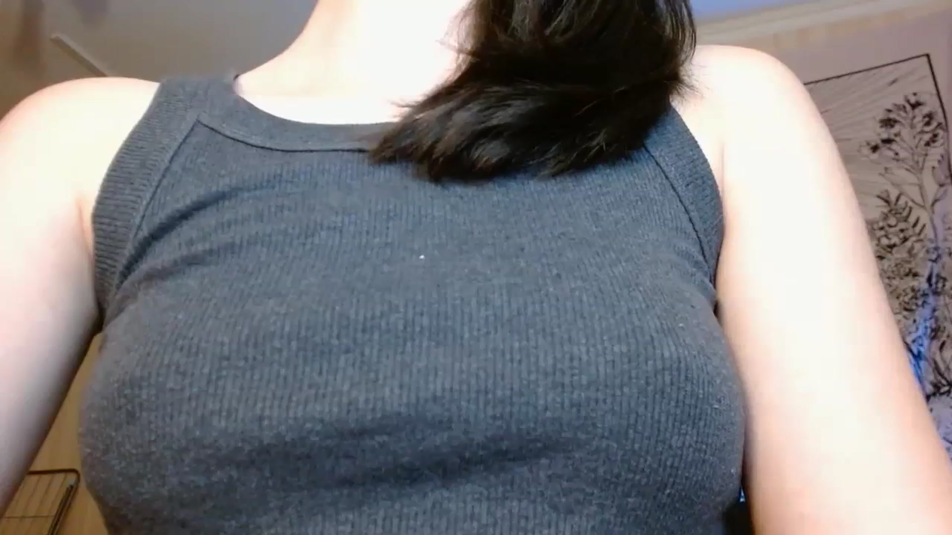 Gallery image thumbnail from ElsieF_'s myfreecams stream on, 09/17/2023, 15:35 image 14 of 20
