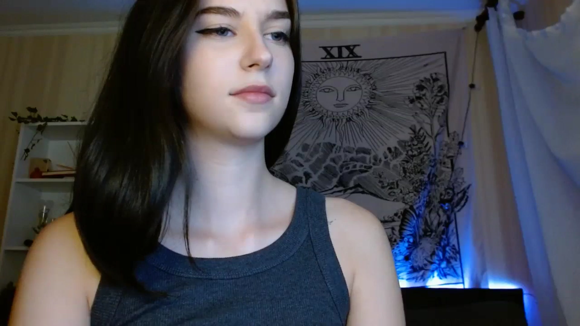 Gallery image thumbnail from ElsieF_'s myfreecams stream on, 09/17/2023, 15:35 image 9 of 20