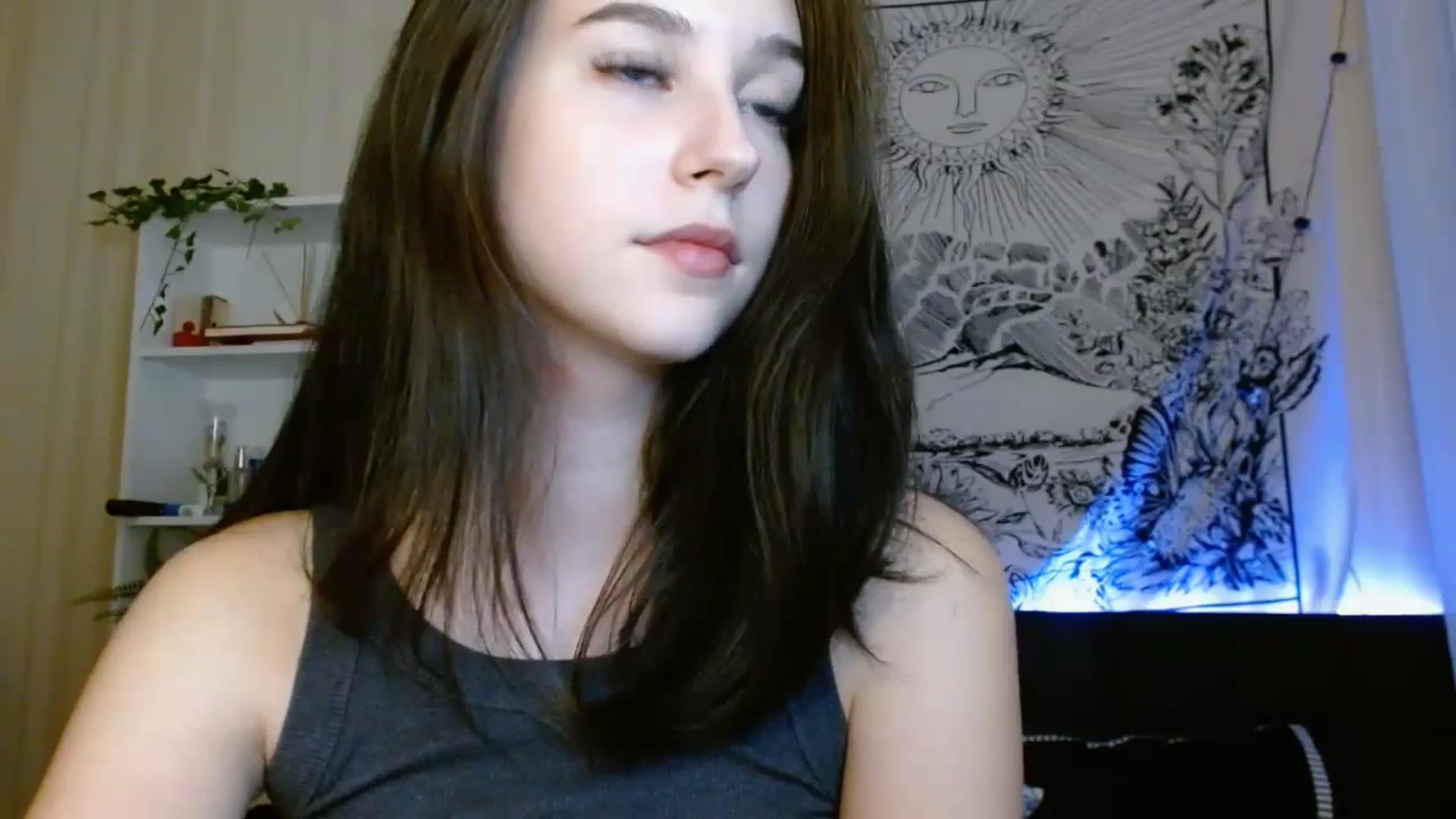 Gallery image thumbnail from ElsieF_'s myfreecams stream on, 09/26/2023, 19:42 image 8 of 20