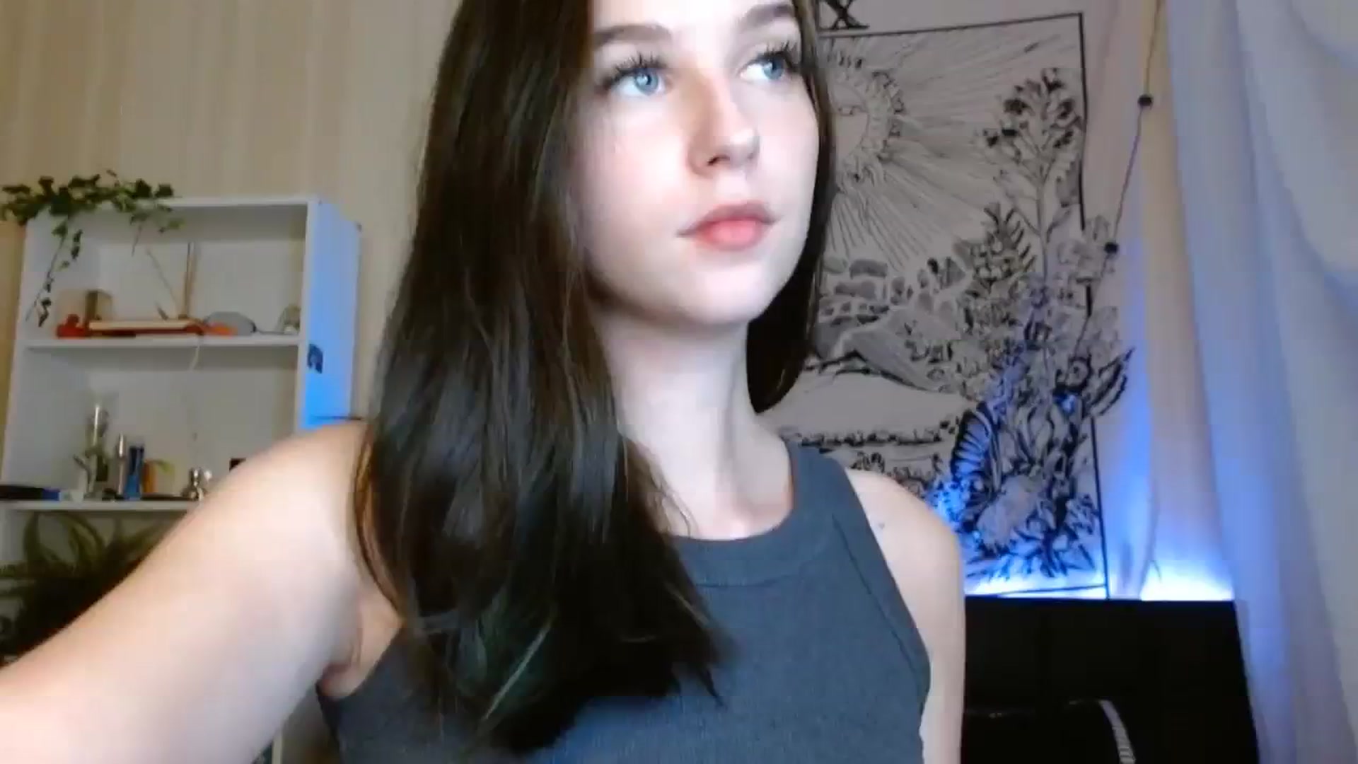 Gallery image thumbnail from ElsieF_'s myfreecams stream on, 09/26/2023, 19:42 image 20 of 20