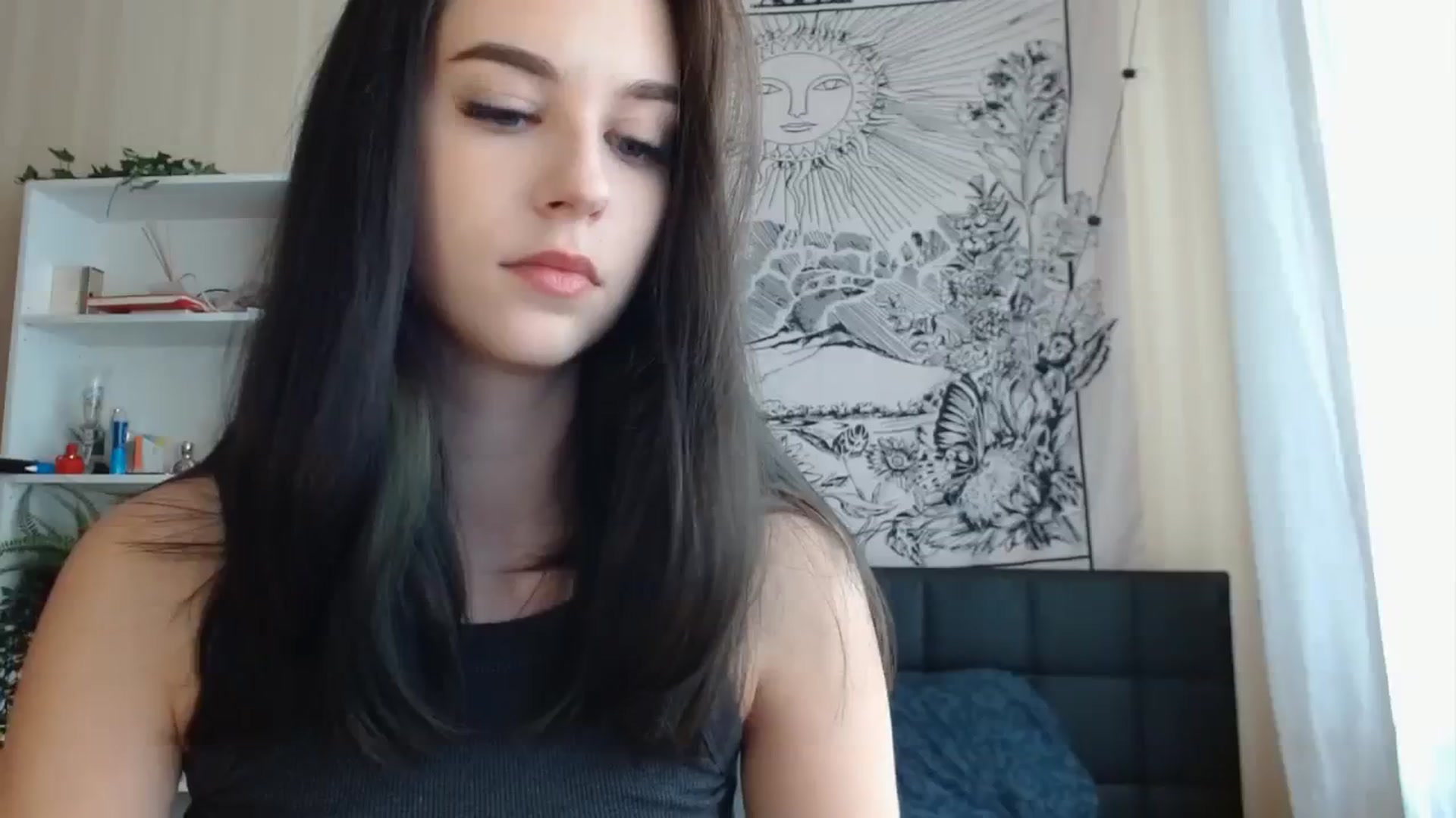 Gallery image thumbnail from ElsieF_'s myfreecams stream on, 10/03/2023, 06:35 image 4 of 20