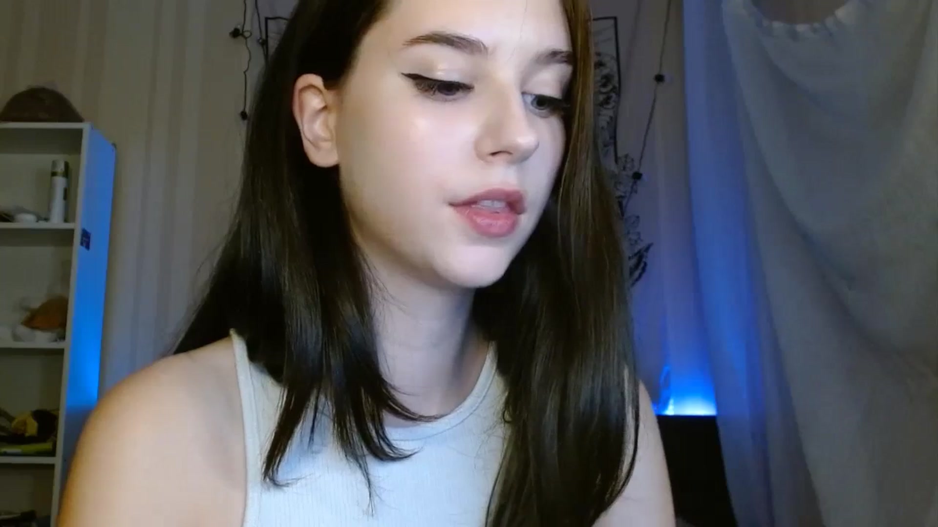 Gallery image thumbnail from ElsieF_'s myfreecams stream on, 10/15/2023, 16:26 image 9 of 20