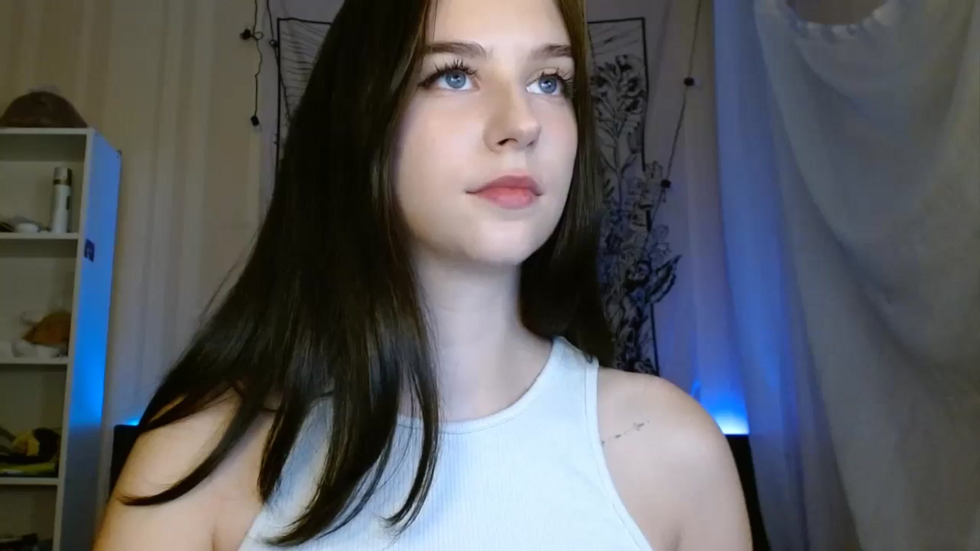 Gallery image thumbnail from ElsieF_'s myfreecams stream on, 10/15/2023, 16:26 image 12 of 20