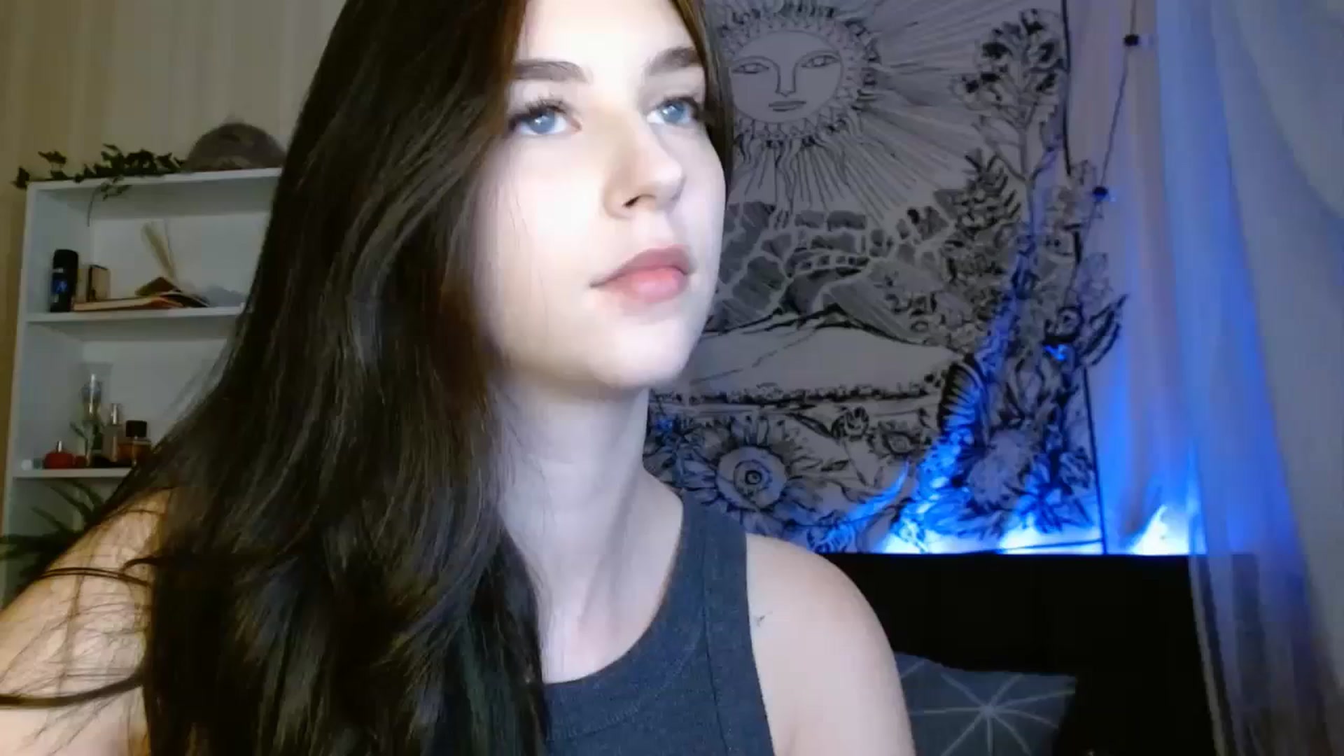 Gallery image thumbnail from ElsieF_'s myfreecams stream on, 10/16/2023, 18:06 image 11 of 20
