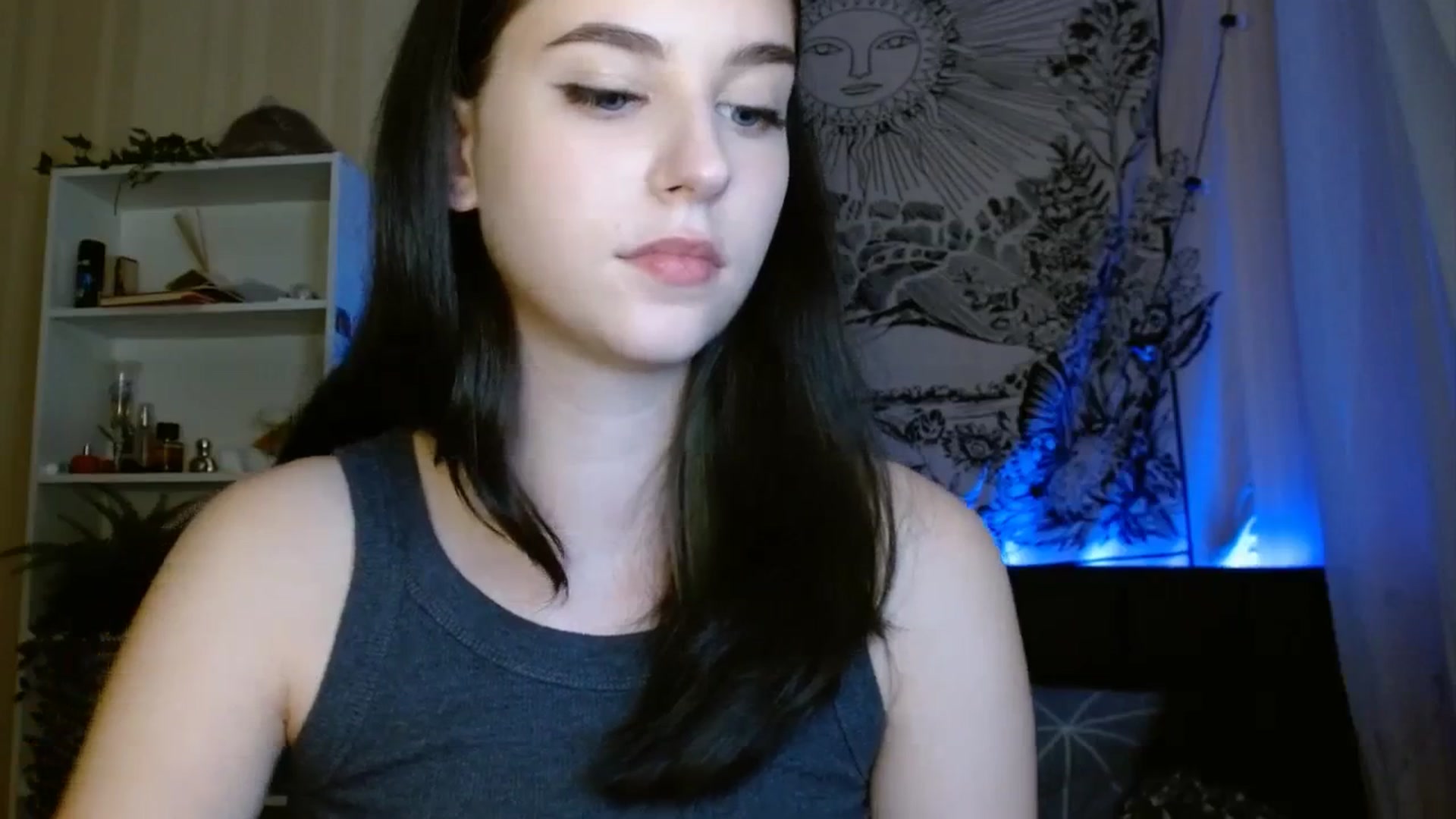 Gallery image thumbnail from ElsieF_'s myfreecams stream on, 10/16/2023, 19:33 image 6 of 20