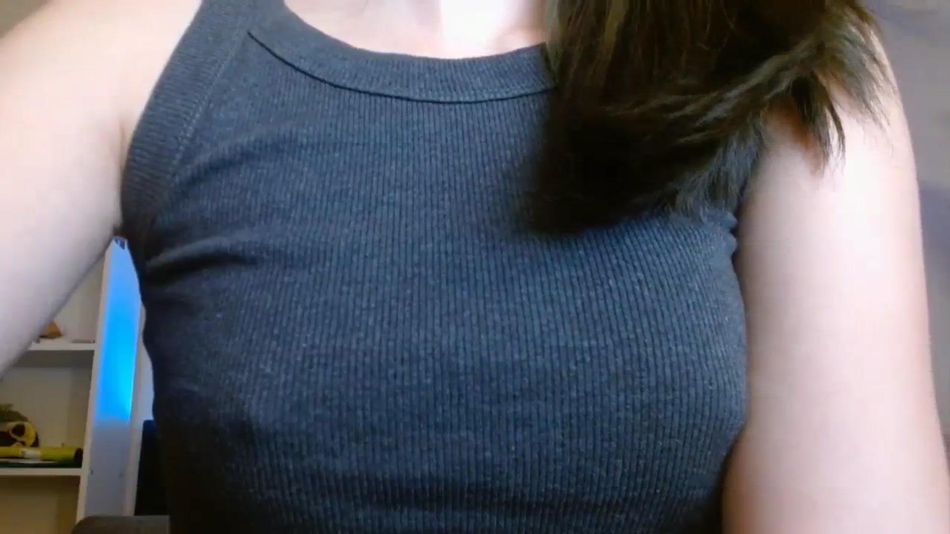 Gallery image thumbnail from ElsieF_'s myfreecams stream on, 10/22/2023, 16:50 image 2 of 20