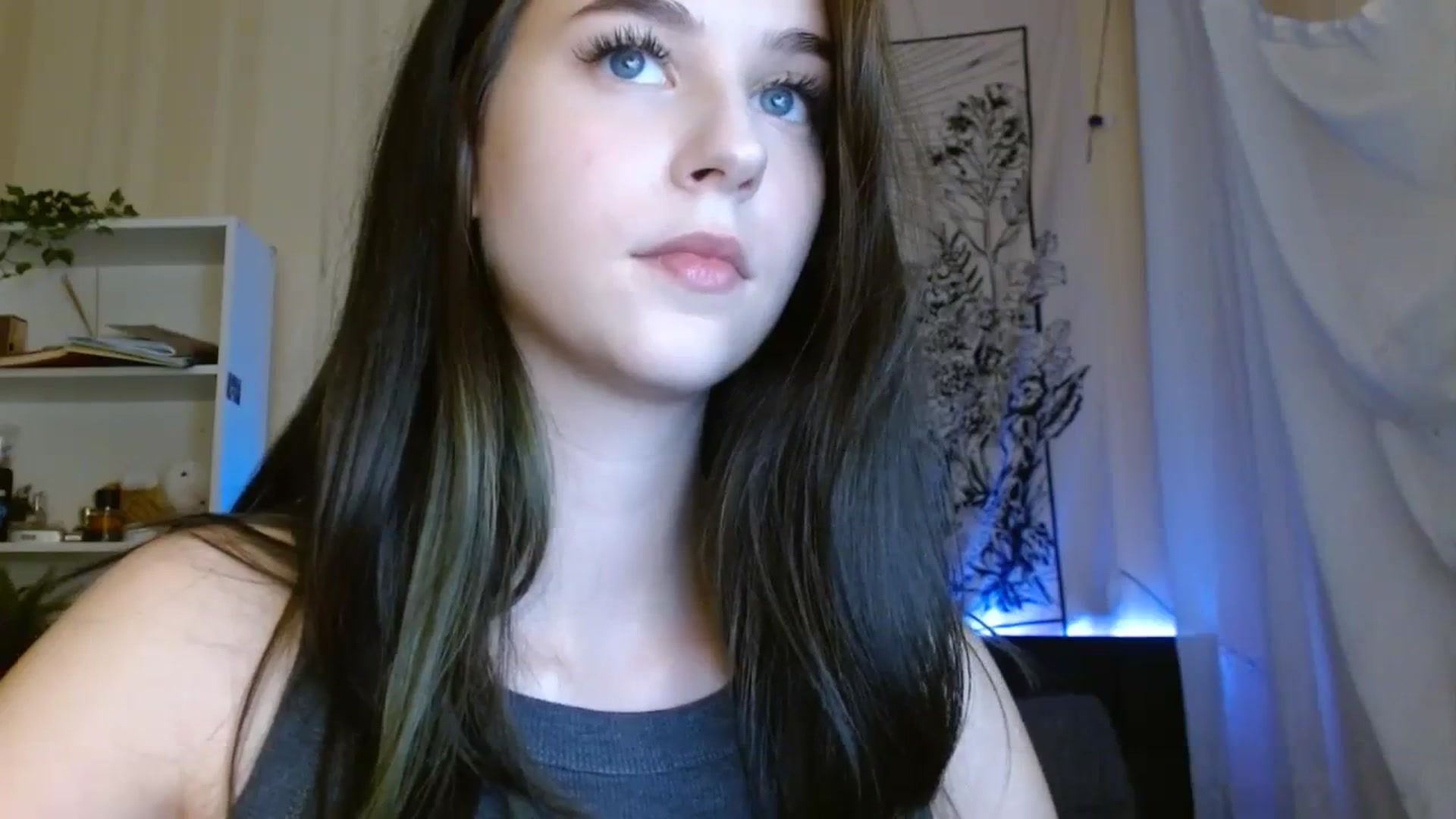 Gallery image thumbnail from ElsieF_'s myfreecams stream on, 10/29/2023, 16:55 image 20 of 20