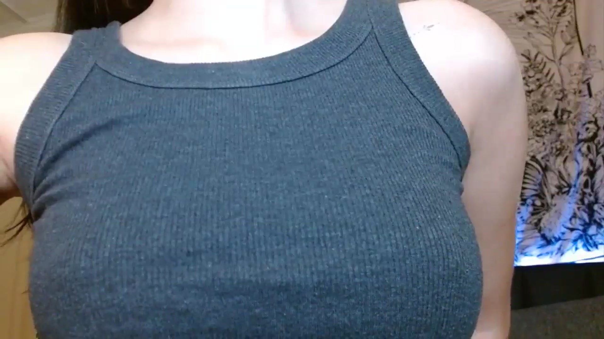 Gallery image thumbnail from ElsieF_'s myfreecams stream on, 10/29/2023, 16:55 image 9 of 20