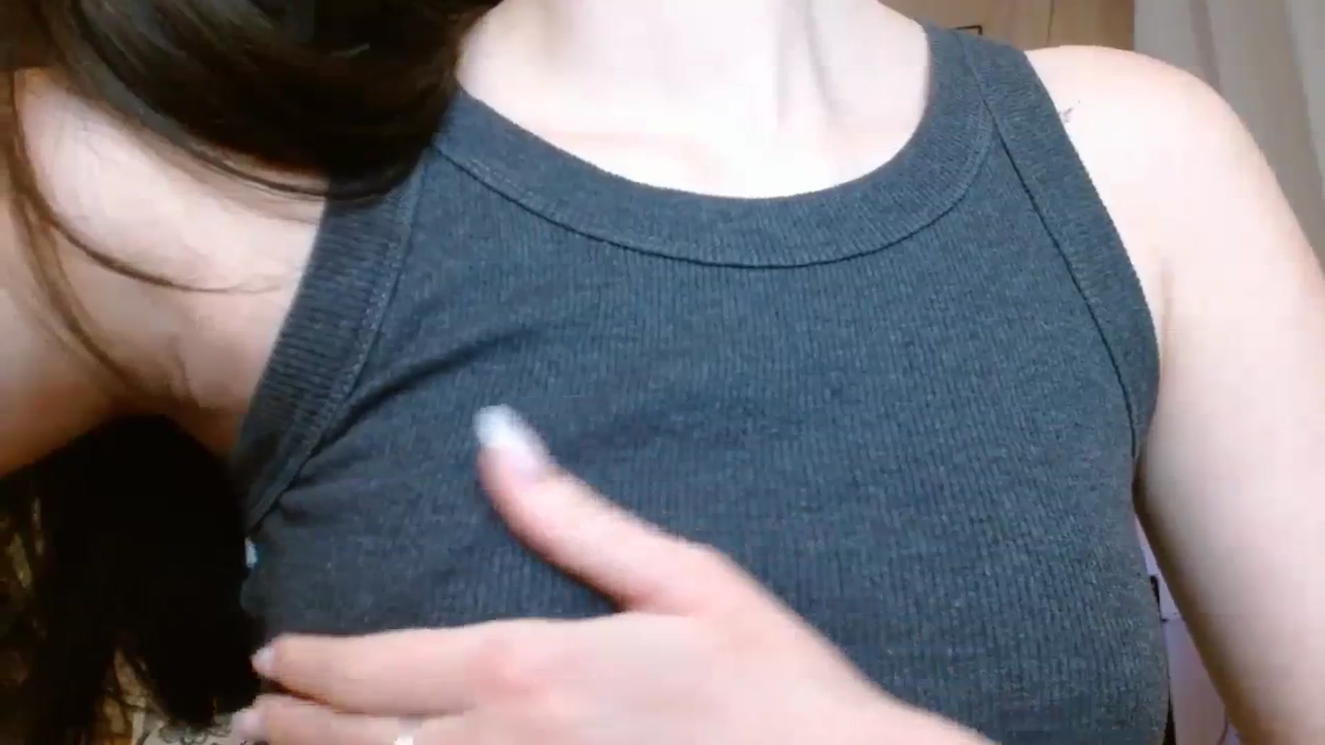 Gallery image thumbnail from ElsieF_'s myfreecams stream on, 12/21/2023, 17:40 image 20 of 20