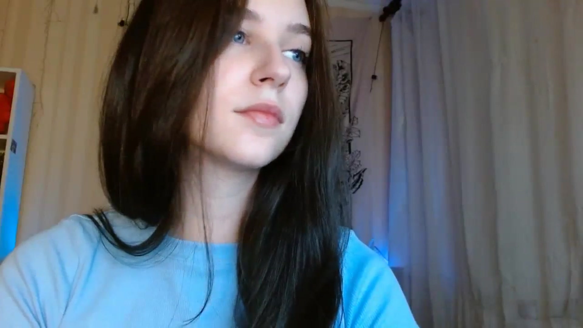 Gallery image thumbnail from ElsieF_'s myfreecams stream on, 12/24/2023, 18:08 image 16 of 20