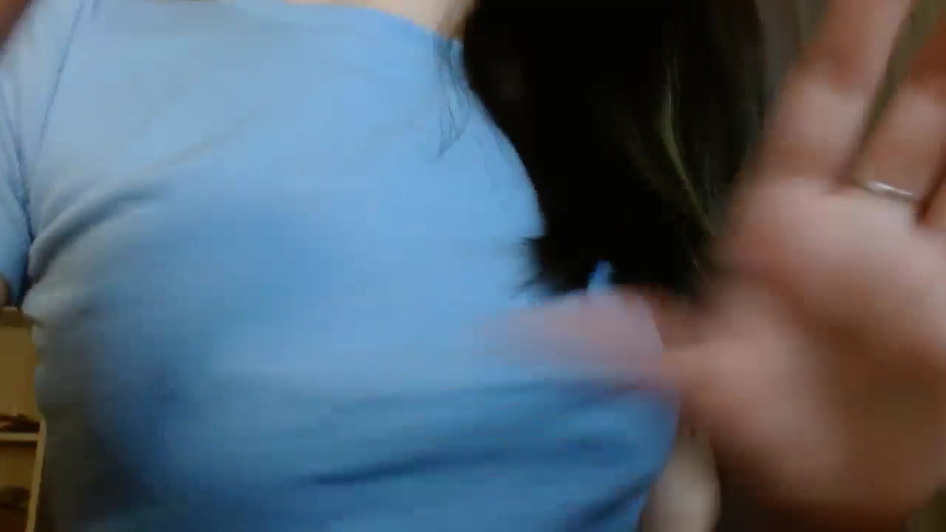 Gallery image thumbnail from ElsieF_'s myfreecams stream on, 12/24/2023, 18:08 image 2 of 20