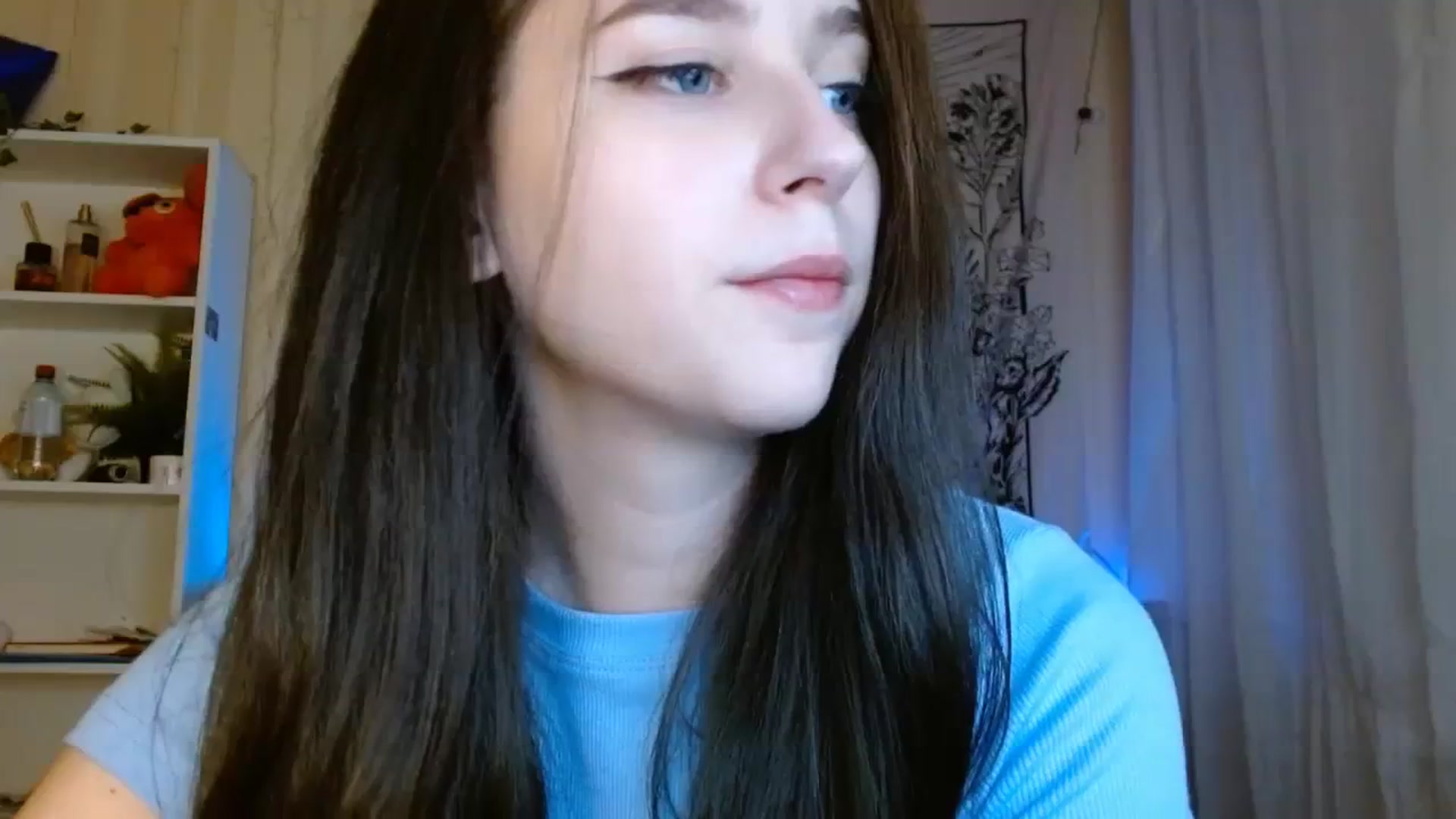 Gallery image thumbnail from ElsieF_'s myfreecams stream on, 12/24/2023, 18:30 image 12 of 20
