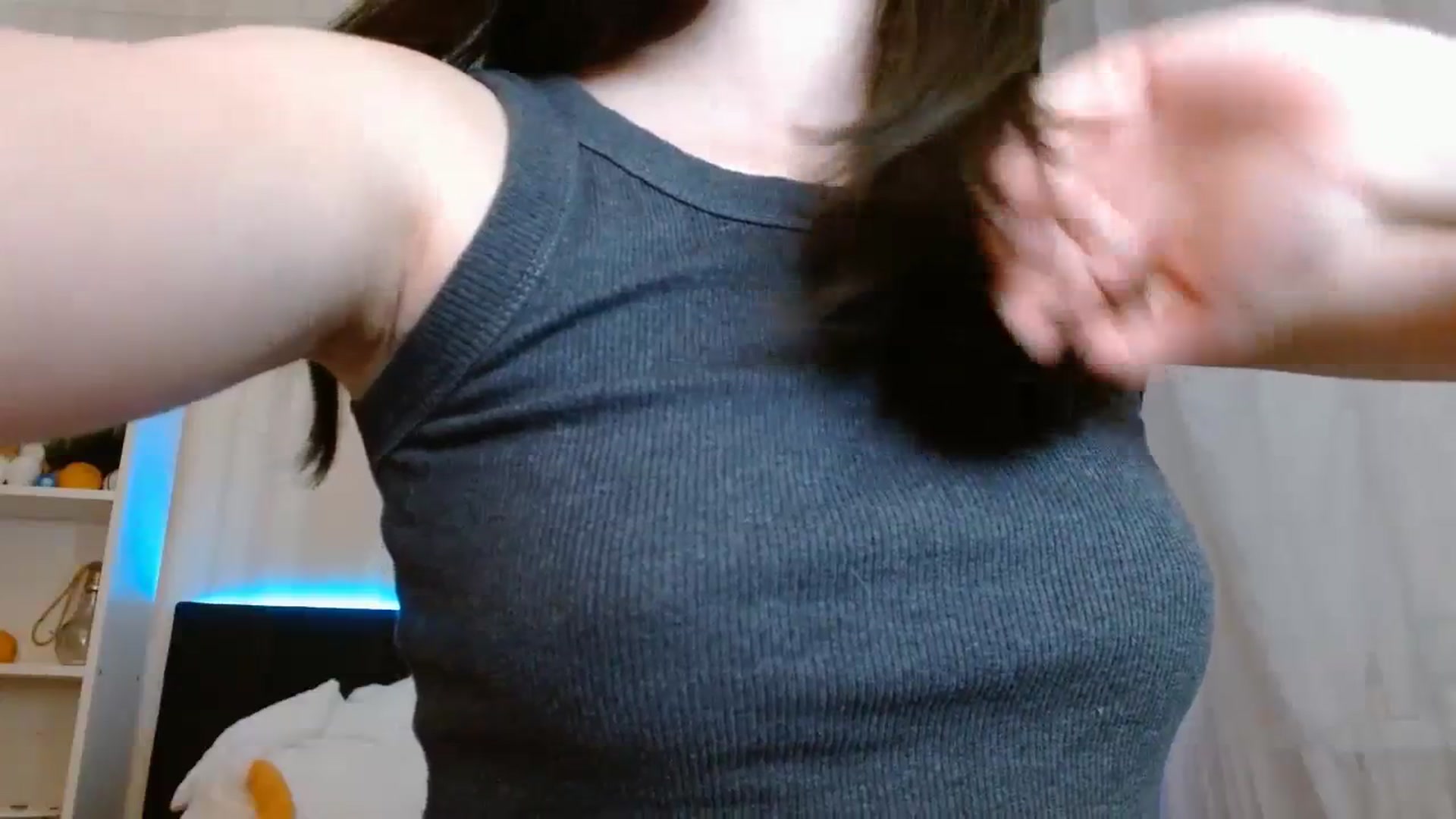 Gallery image thumbnail from ElsieF_'s myfreecams stream on, 01/07/2024, 19:38 image 18 of 20