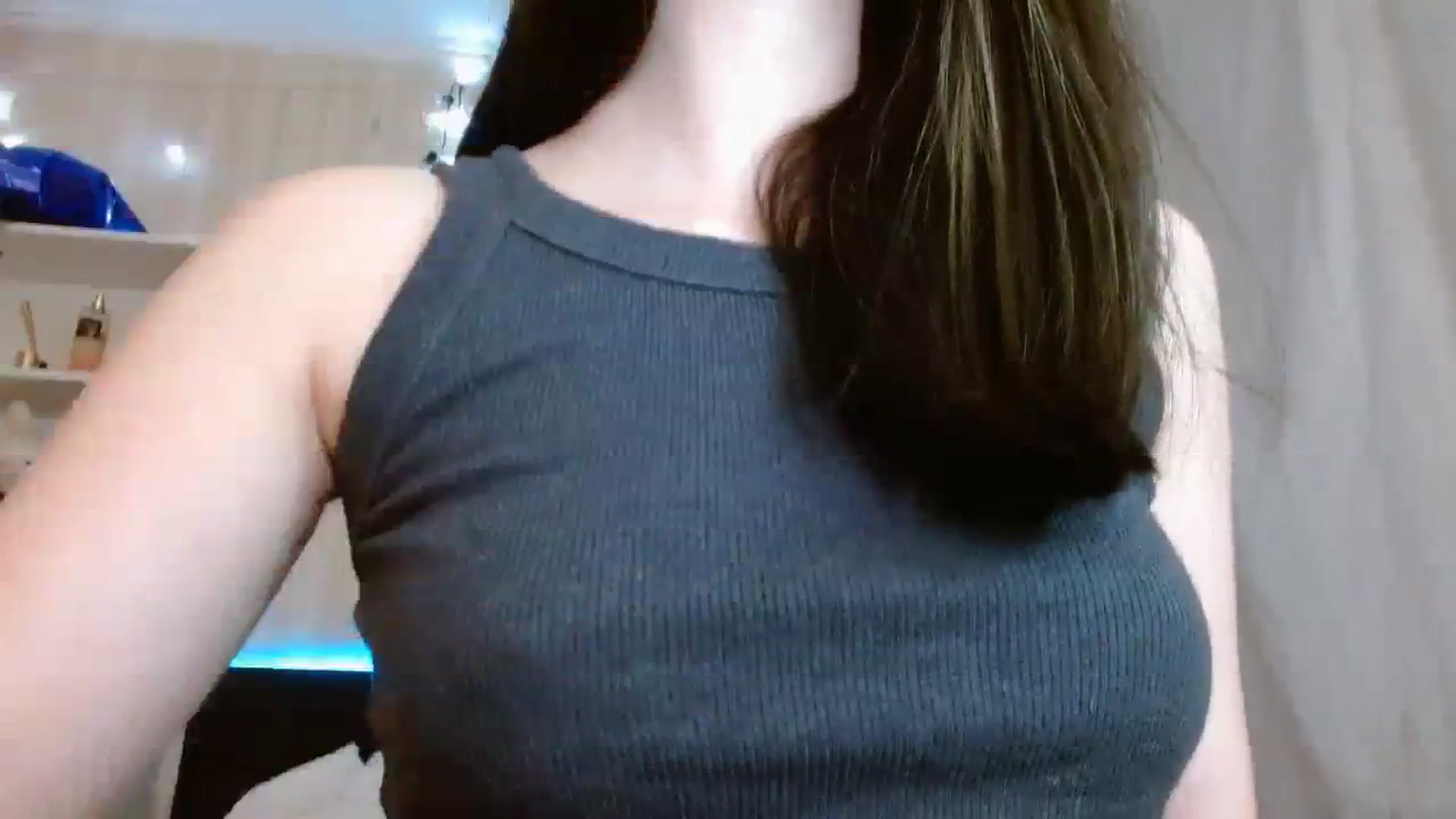 Gallery image thumbnail from ElsieF_'s myfreecams stream on, 01/07/2024, 19:38 image 12 of 20