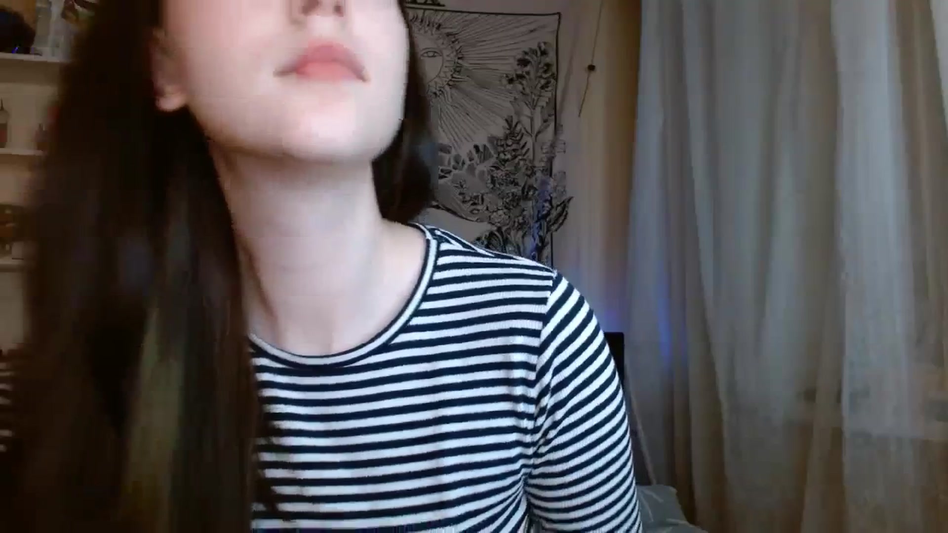 Gallery image thumbnail from ElsieF_'s myfreecams stream on, 01/28/2024, 20:46 image 7 of 20