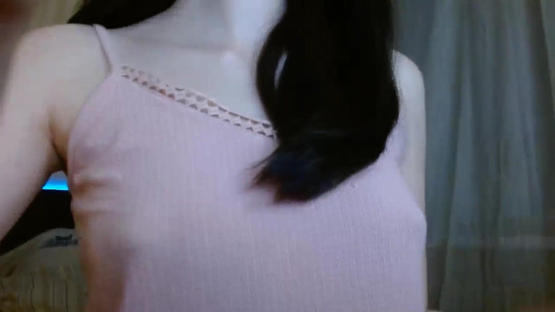 Gallery image thumbnail from ElsieF_'s myfreecams stream on, 02/04/2024, 19:25 image 9 of 20