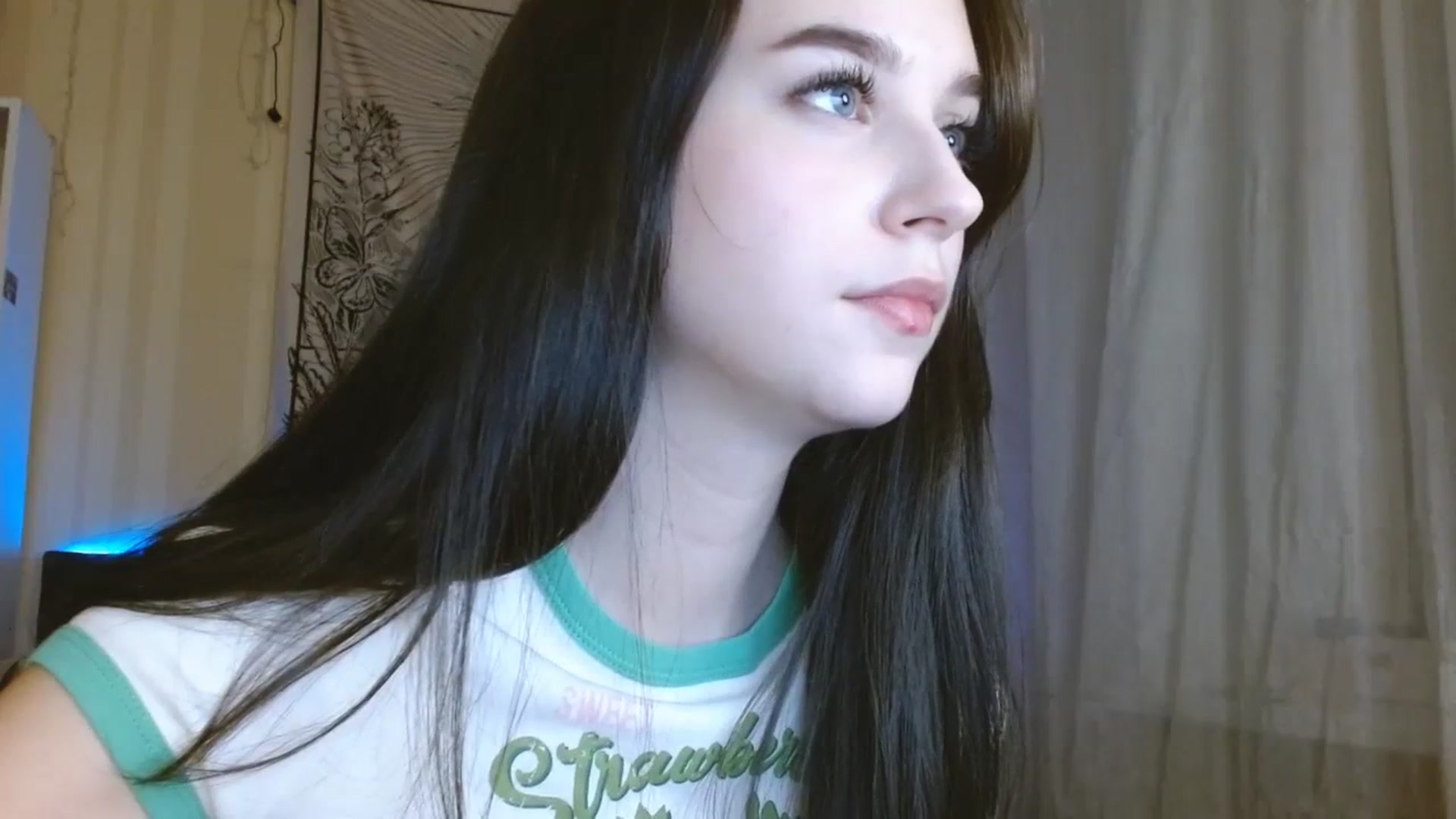 Gallery image thumbnail from ElsieF_'s myfreecams stream on, 02/07/2024, 21:43 image 13 of 20