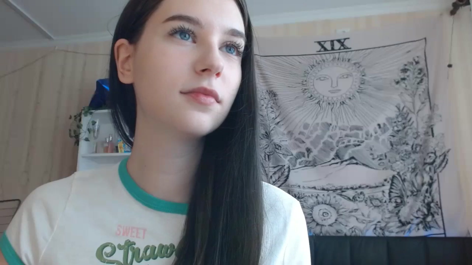 Gallery image thumbnail from ElsieF_'s myfreecams stream on, 02/16/2024, 07:43 image 18 of 20
