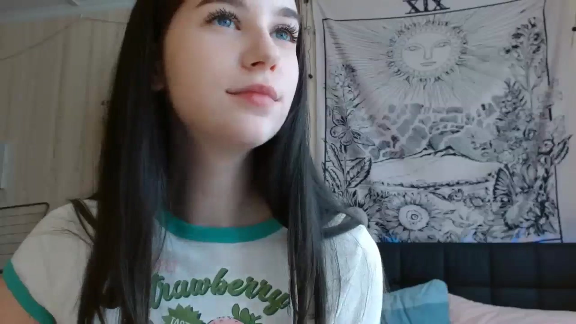 Gallery image thumbnail from ElsieF_'s myfreecams stream on, 02/16/2024, 07:43 image 9 of 20