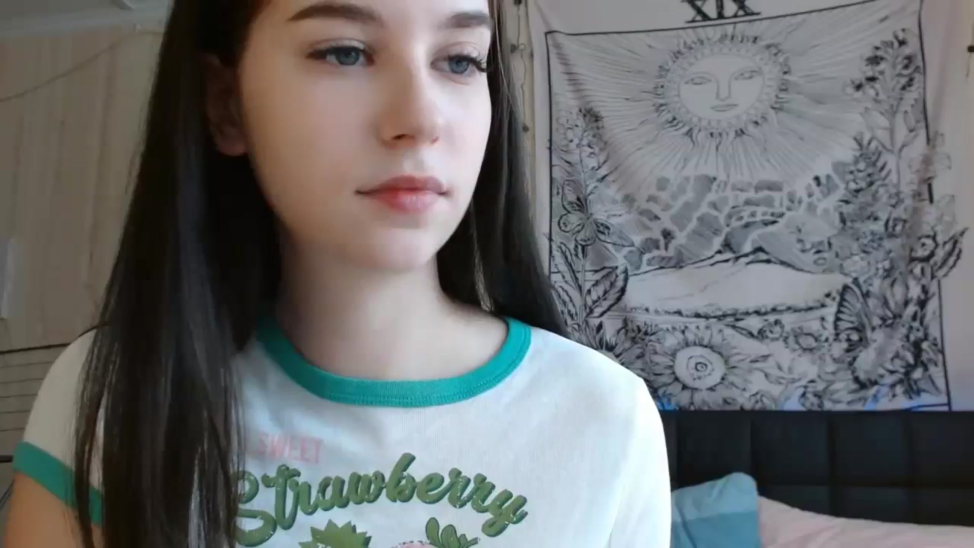 Gallery image thumbnail from ElsieF_'s myfreecams stream on, 02/16/2024, 07:43 image 13 of 20