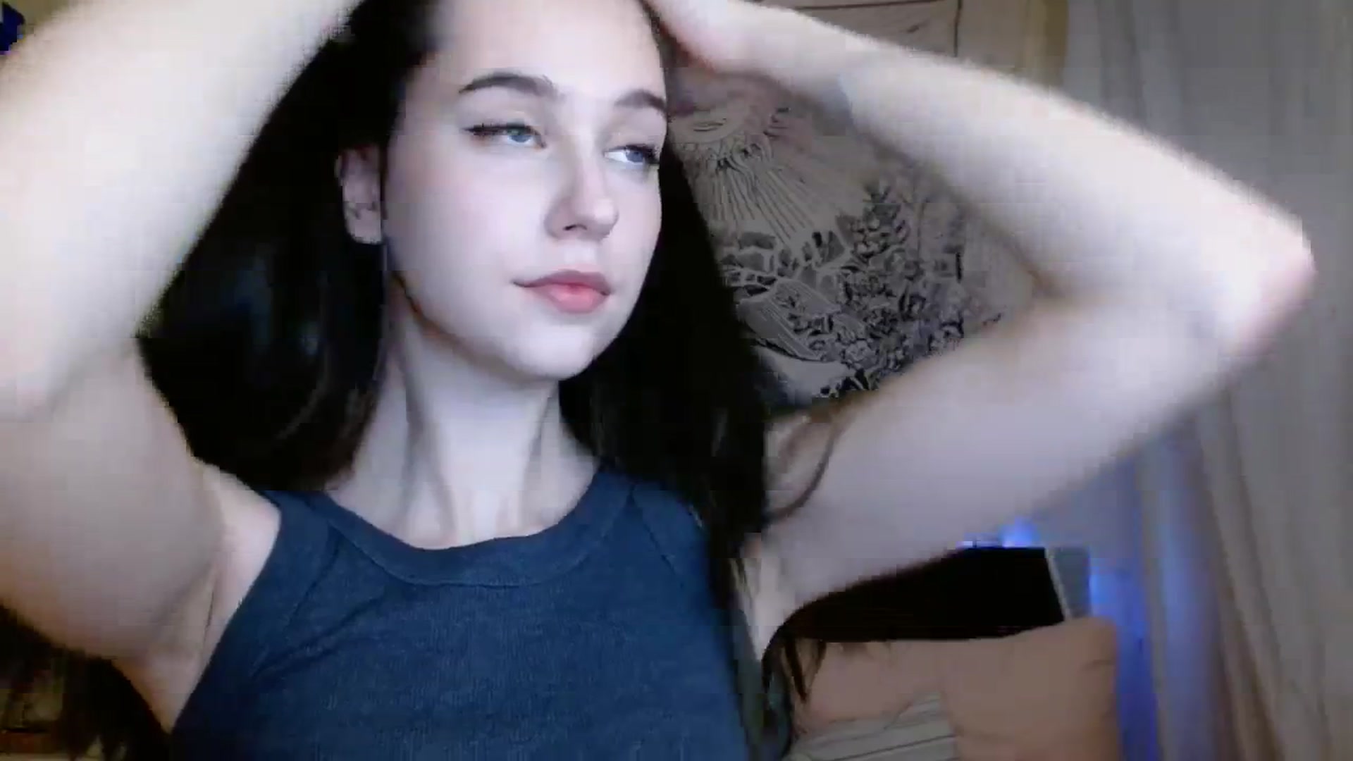 Gallery image thumbnail from ElsieF_'s myfreecams stream on, 02/18/2024, 16:05 image 10 of 20