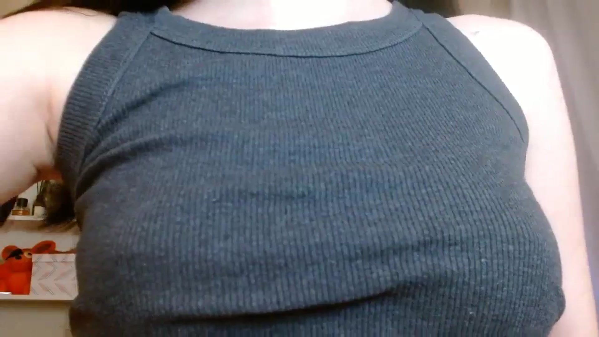 Gallery image thumbnail from ElsieF_'s myfreecams stream on, 02/18/2024, 16:05 image 7 of 20