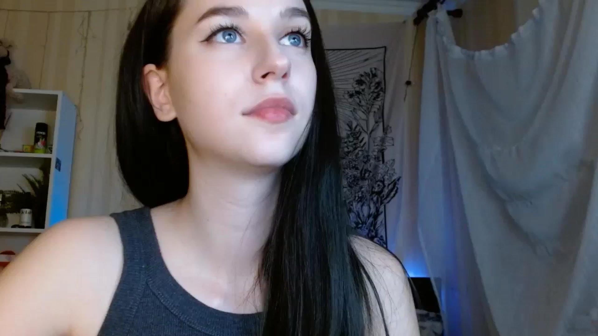 Gallery image thumbnail from ElsieF_'s myfreecams stream on, 03/03/2024, 20:47 image 1 of 20