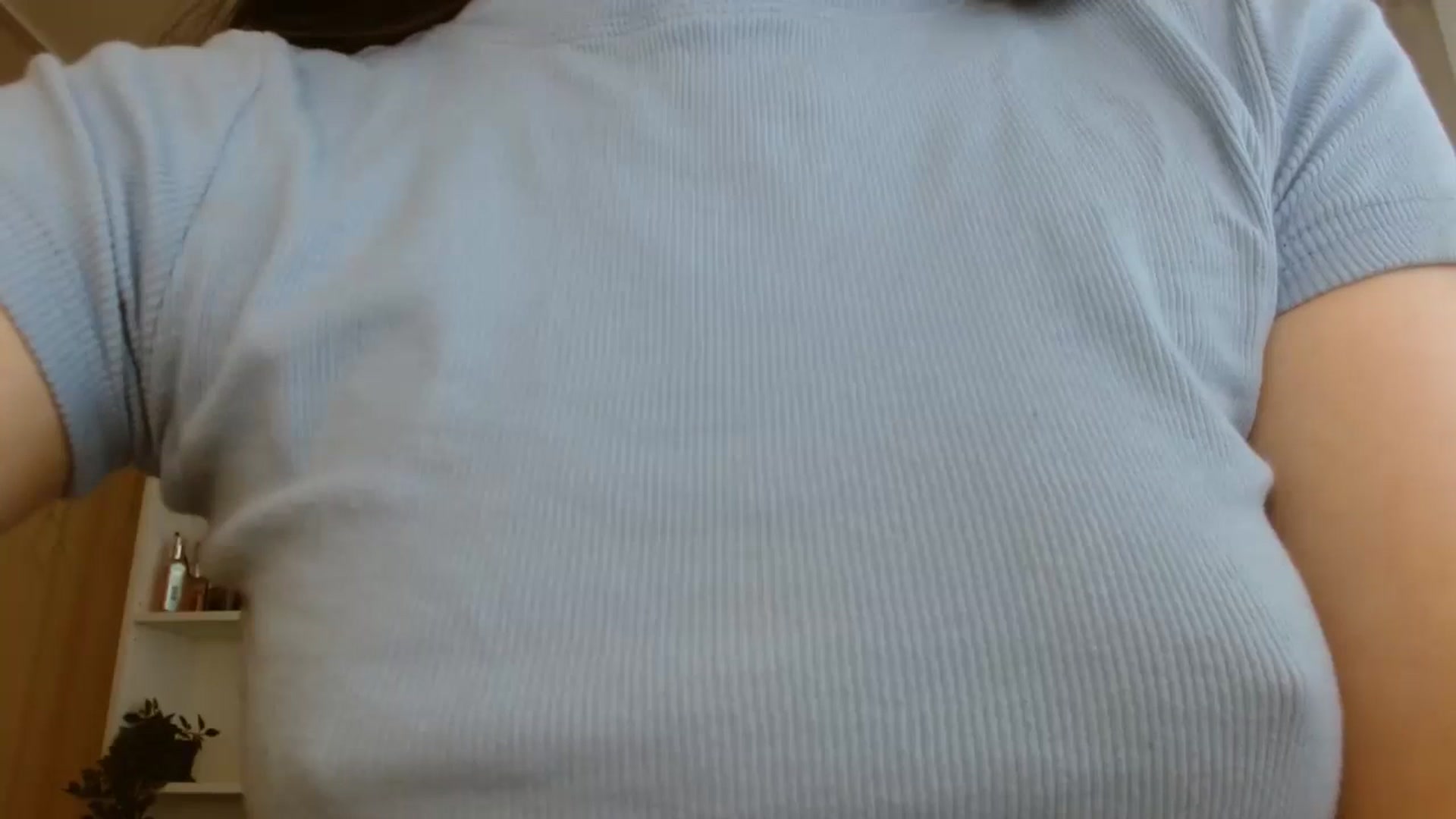 Gallery image thumbnail from ElsieF_'s myfreecams stream on, 04/29/2024, 09:25 image 2 of 20