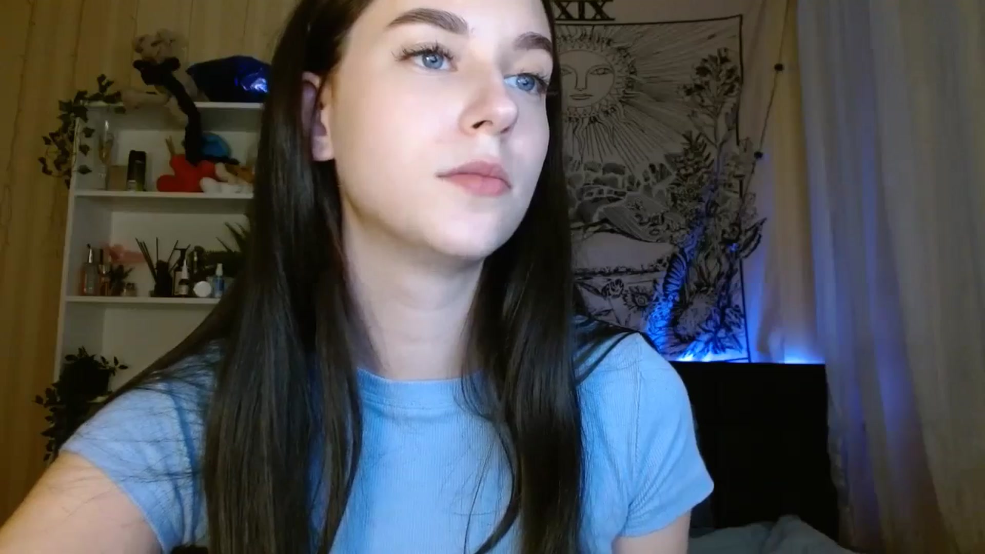 Gallery image thumbnail from ElsieF_'s myfreecams stream on, 05/10/2024, 21:20 image 10 of 20