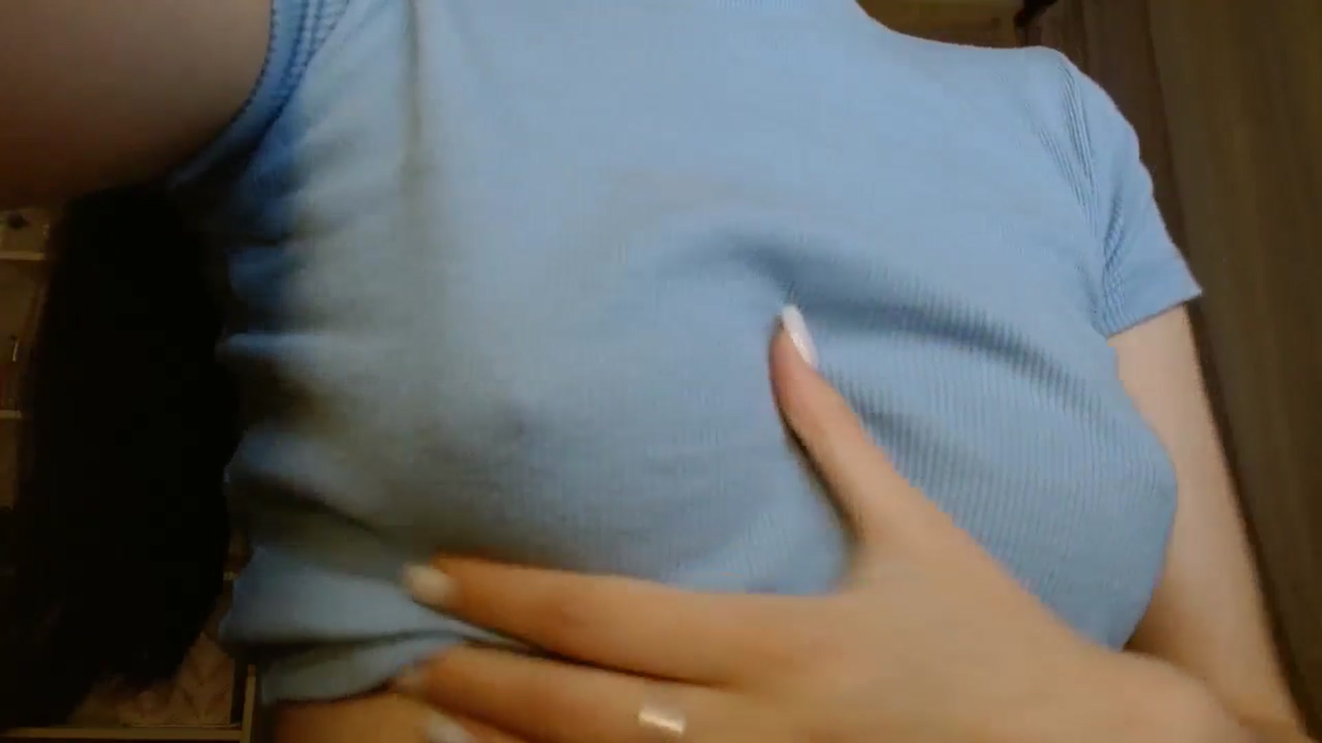Gallery image thumbnail from ElsieF_'s myfreecams stream on, 05/10/2024, 21:20 image 15 of 20