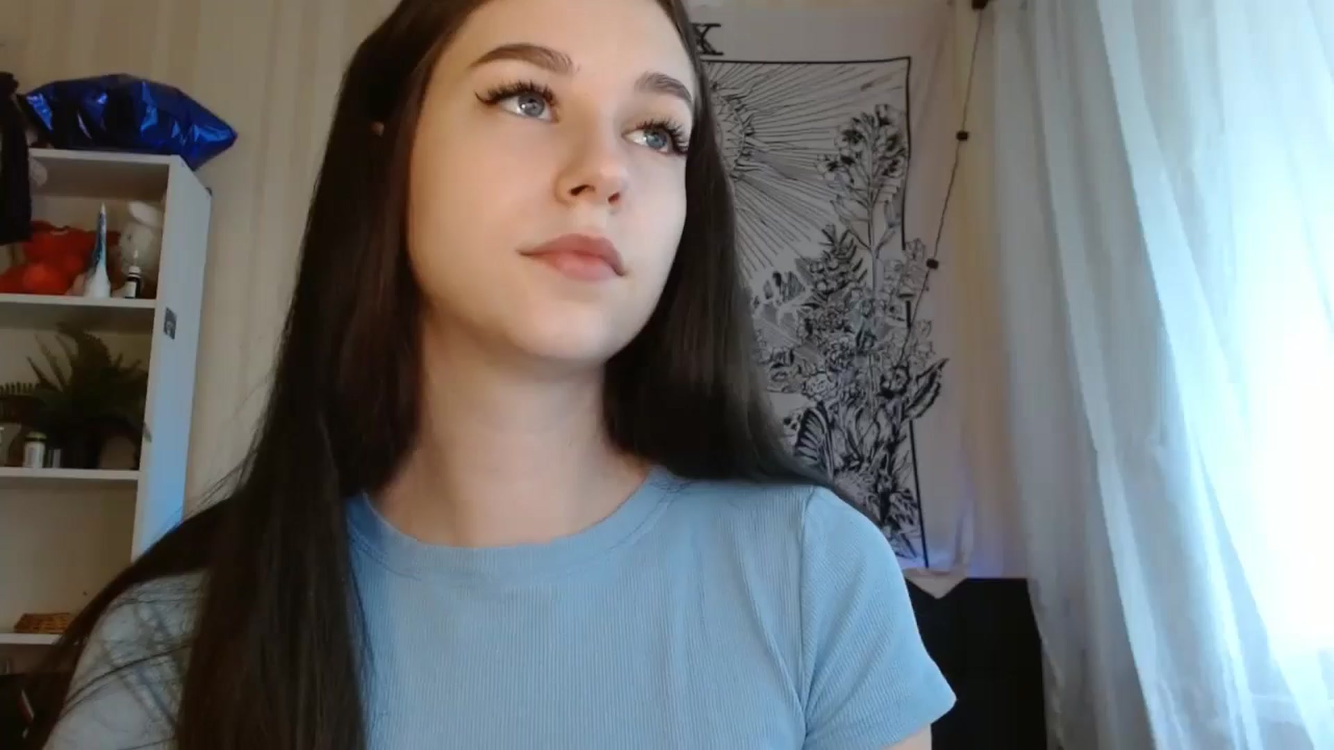 Gallery image thumbnail from ElsieF_'s myfreecams stream on, 05/17/2024, 15:17 image 1 of 20