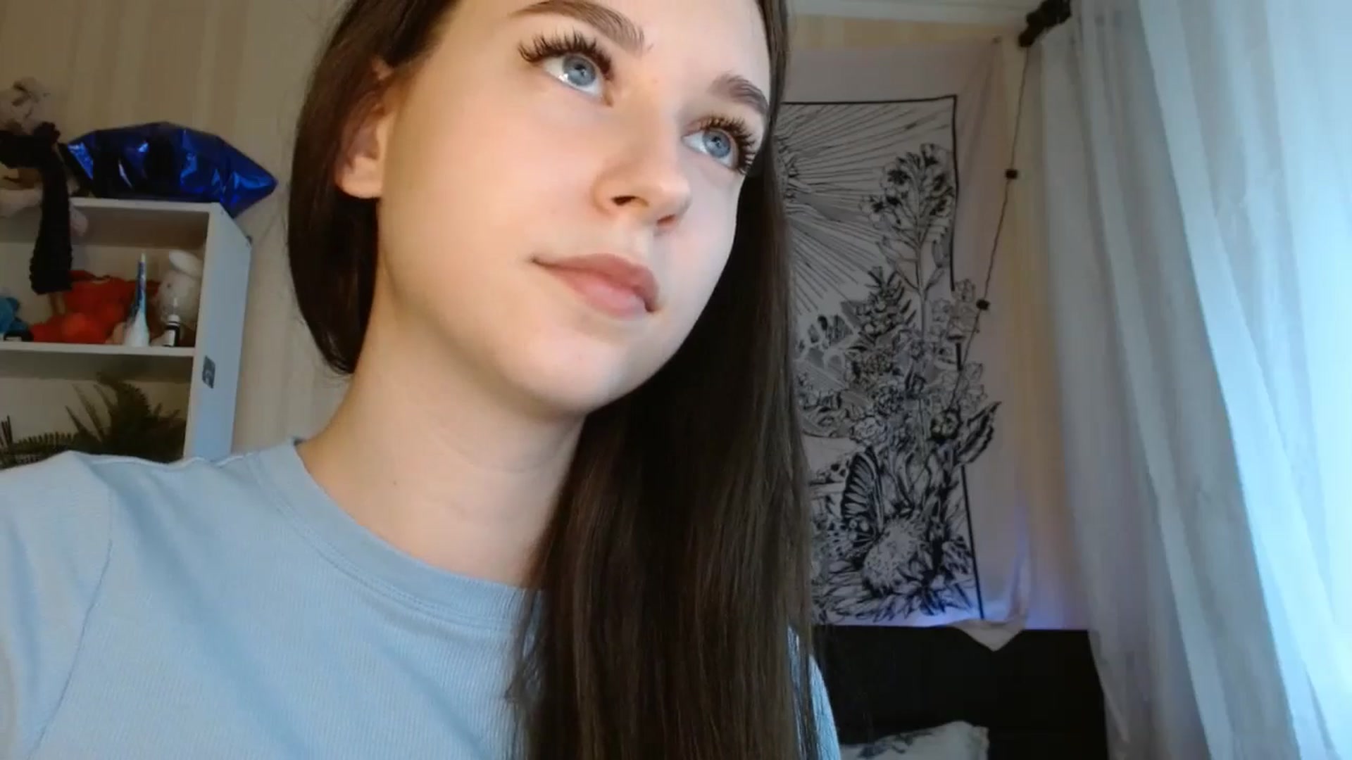 Gallery image thumbnail from ElsieF_'s myfreecams stream on, 05/17/2024, 15:42 image 4 of 20