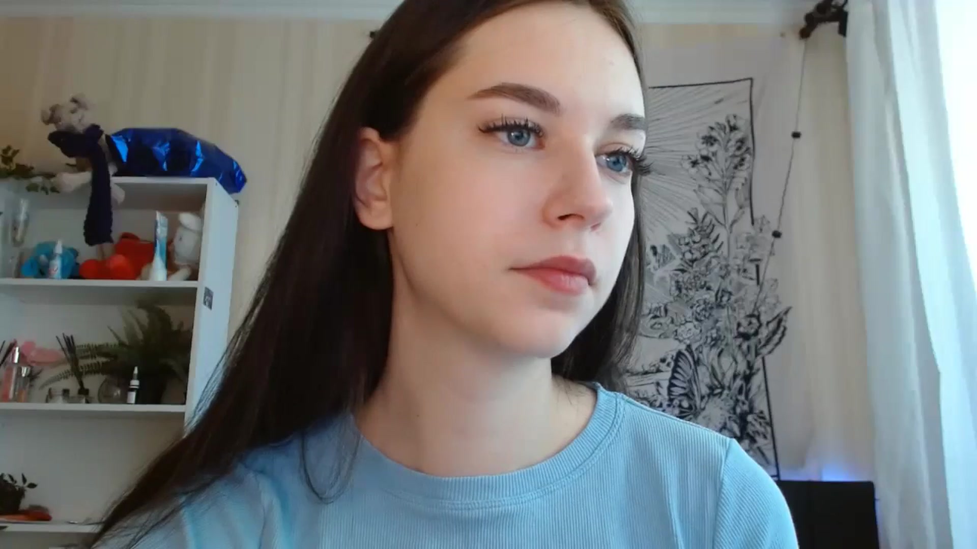 Gallery image thumbnail from ElsieF_'s myfreecams stream on, 05/26/2024, 06:03 image 15 of 20