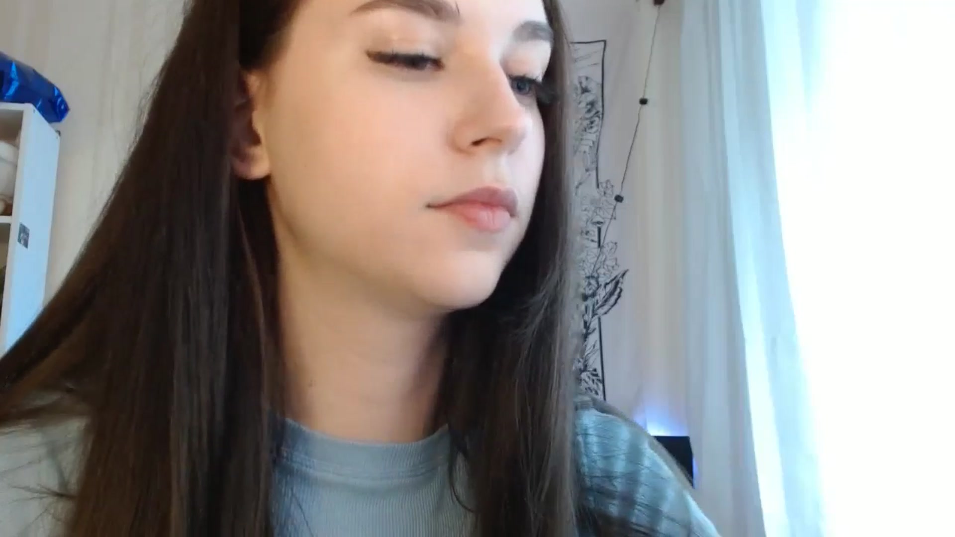 Gallery image thumbnail from ElsieF_'s myfreecams stream on, 05/26/2024, 15:12 image 8 of 20