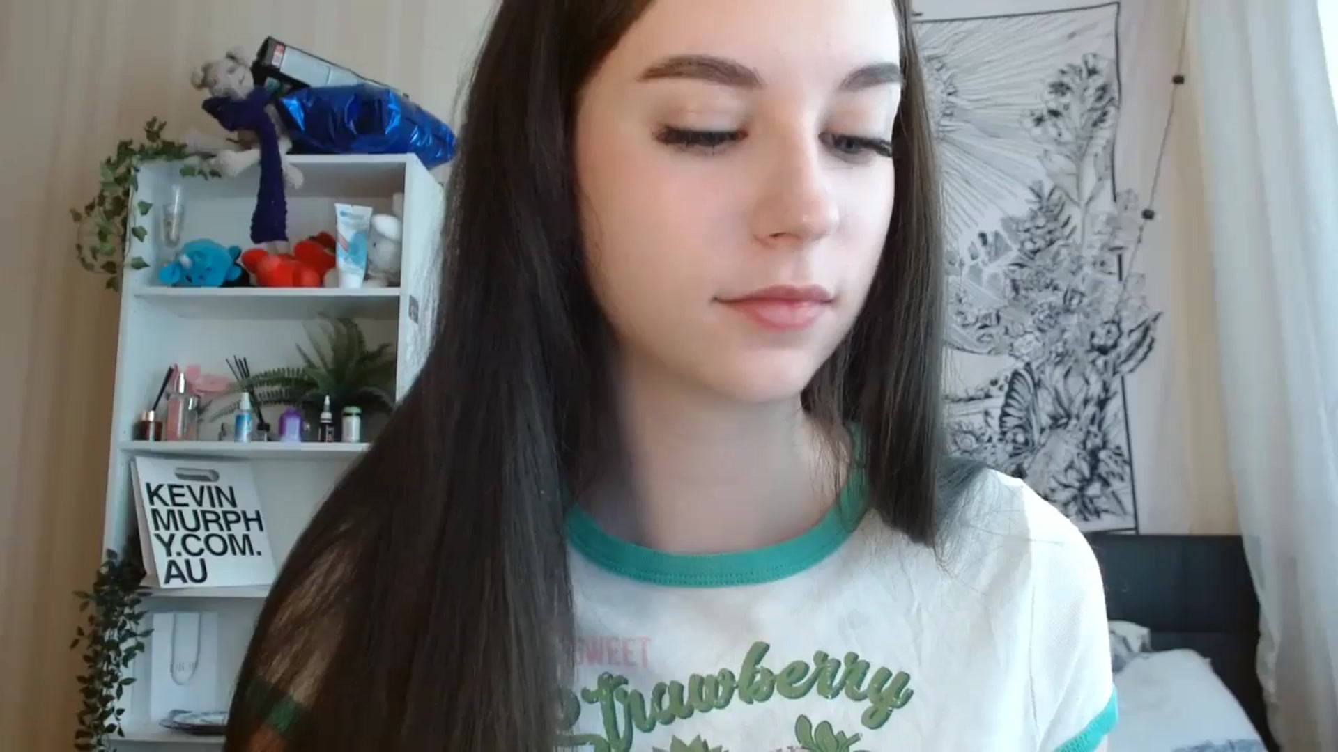 Gallery image thumbnail from ElsieF_'s myfreecams stream on, 05/31/2024, 06:26 image 17 of 20