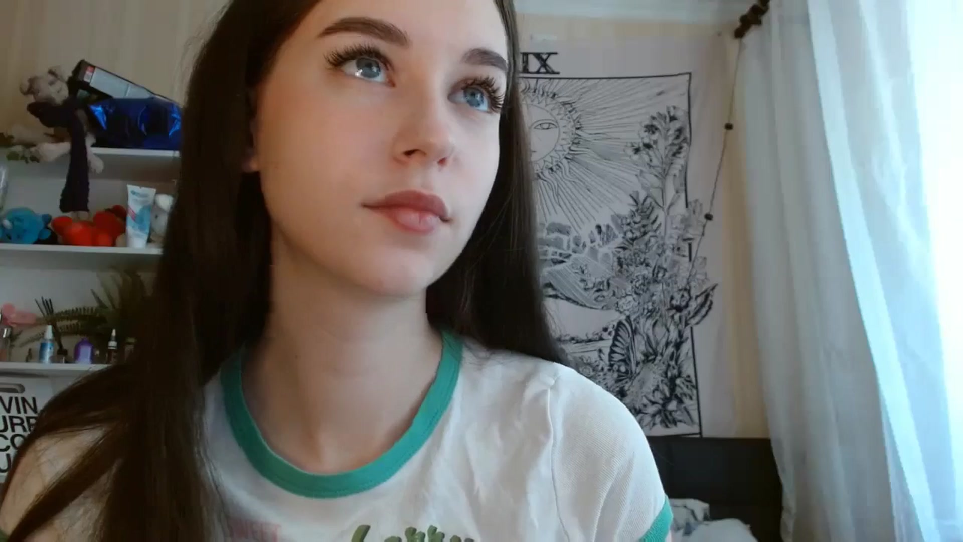 Gallery image thumbnail from ElsieF_'s myfreecams stream on, 05/31/2024, 06:26 image 12 of 20