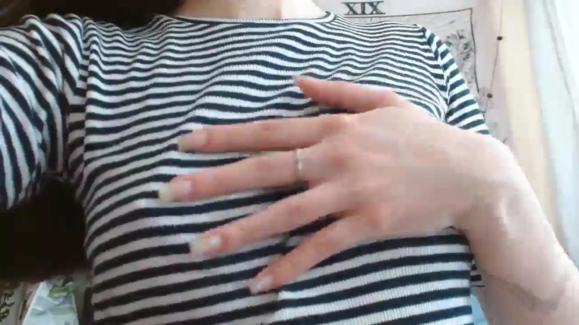 Gallery image thumbnail from ElsieF_'s myfreecams stream on, 06/10/2024, 08:57 image 19 of 20