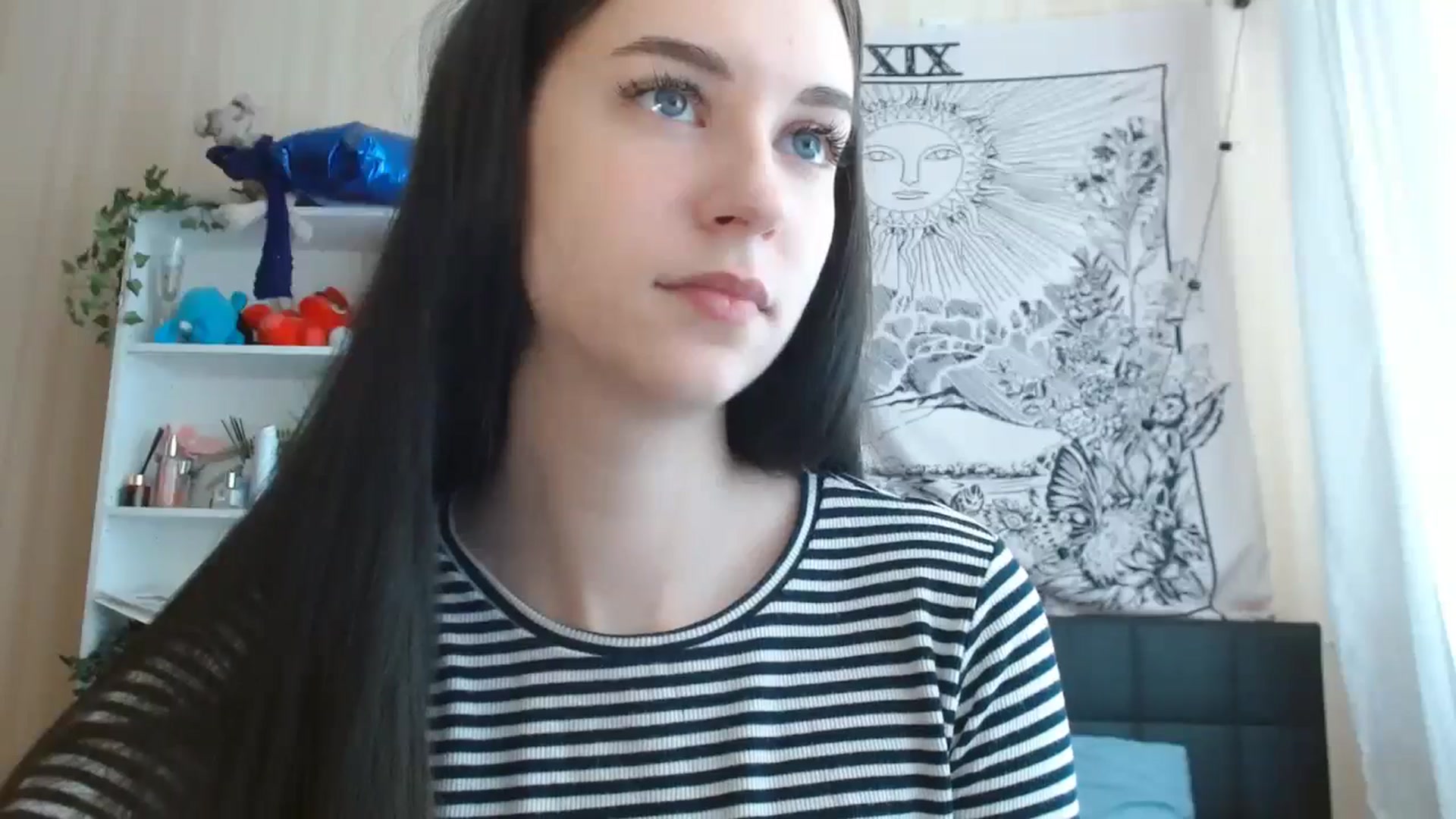 Gallery image thumbnail from ElsieF_'s myfreecams stream on, 06/10/2024, 08:57 image 9 of 20